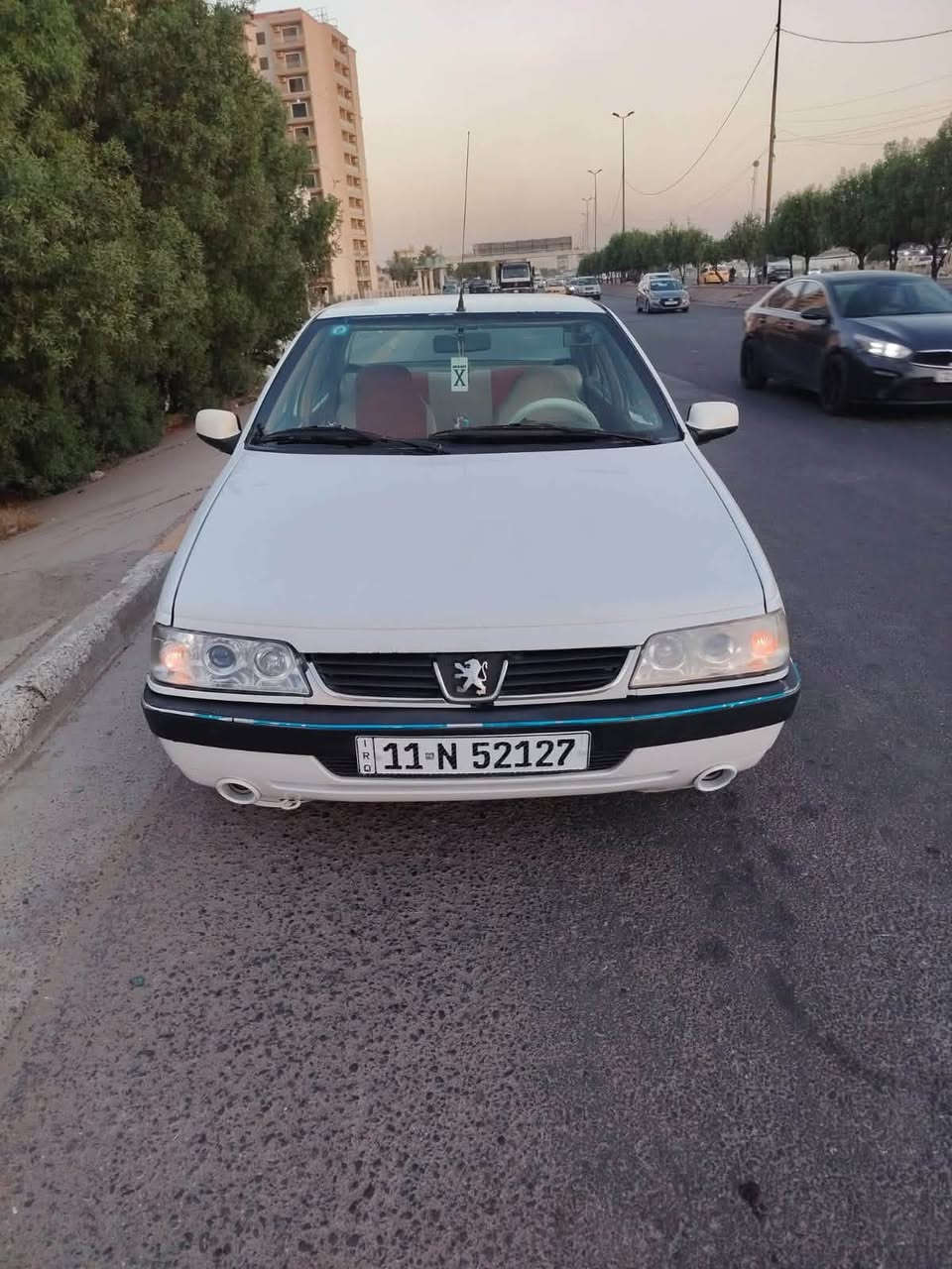 السلام عليكم
بيجو لميس ٢٠١٢ للبيع 
رقم انكليزي بأسمي 
مكينه بيها تنقيص قليل وهنه كلهن اينقصن كير كفاله تبريد ثلج 
قوايش وباتري وتخم ويل وتخم تاير وكلج جديد 
كهربائيات كلها شغاله 
صدرها نص عمر  
بيها جاملغ امامي مبدل اثر طخه مواصله للغد وجاملغ خلفي بي طخه مصلح ومصبوغ 
اني مكلف بلنشر اتصال او واتساب ع هذا الرقم  ***********  متواجد وتساب فقط 
مكاني شهداء السيديه 
السعر ٣٥ وبيها مجال
