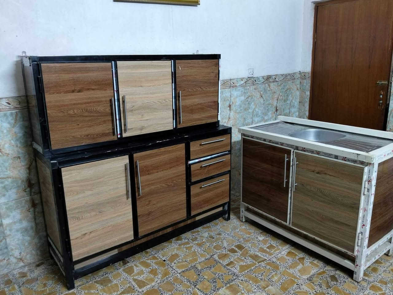 مستعمل ‏*********** كاونترات نضيفه جدا تفصال الاصلي مو سوكي درجه اولى كل اضرار مابيهم كلمن وسعره عنواني بغداد اكو توصيل الاستفسار خاص او وتساب
