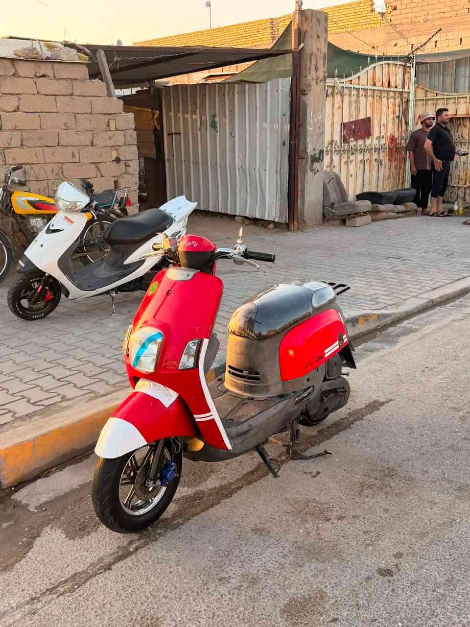 للبيع ماكس بوليس كابريته بوشه 49 بلاد الدراجه كلها ختم واحد ويه المكينه مال حاويه جديده وكفاله عامه مانقصها برغي ويل نجمه كشن رياضي سله رياضي قبق فلاوين لون احمر ملحه مكينه خير من الله مكاني بصره قضاءالمدينه الرقم ***********
