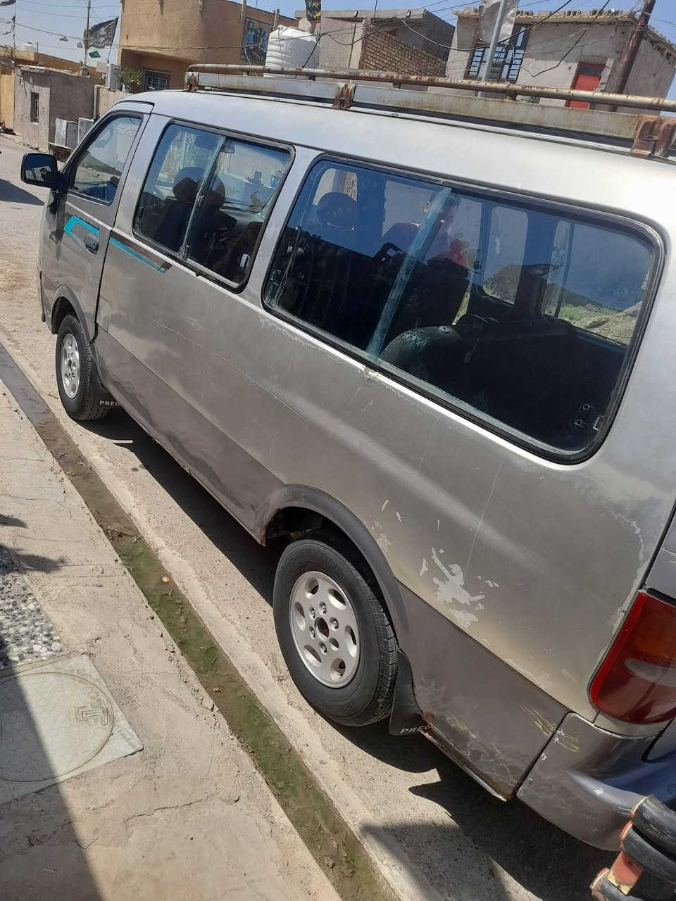 كيا بريجو موديل ١٩٩٦ مكينه كير اكسن كهربائيات خير من الله سياره احلى من صورتخم تاير سياره بسمي مصفره هيه ومرور مداور ثاني يوم سعر٤٨ مكان السياره بغداد قضاء زوراء العماري ***********
