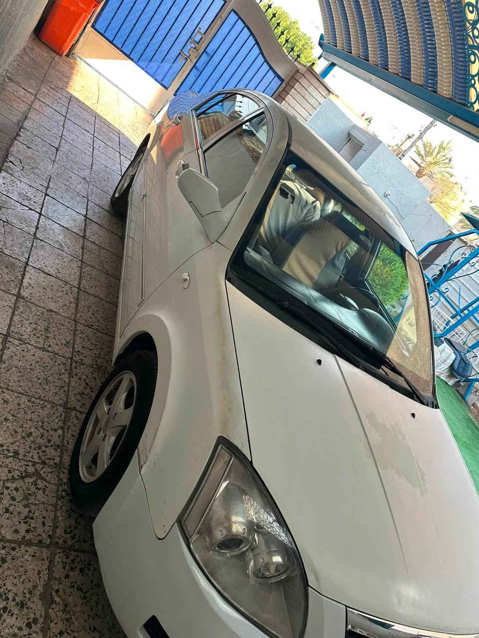 السلام وعليكم
شيري a5 بعدها على وضع شركة مكينه بالديه جديده تبريد جديد تخم تاير جديد باتري جديد حداديه جديدة رقم بغداد جديد هزه جديد بس بيها عته بالكبر بس تمشي طبيعه وبيها شخوط الكشر ماشيه ٧٧ الف السنويه بسمي 

السعر ٤٠ ورقه 

العنوان شارع فلسطين او قاهره ***********

