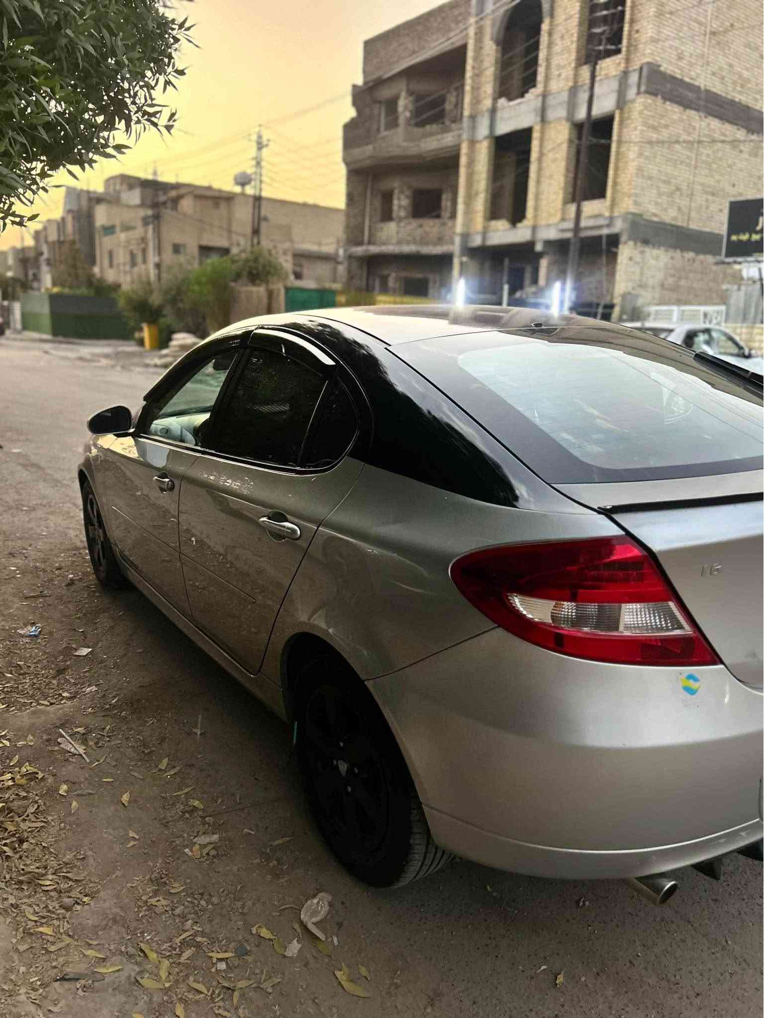 سيارة للبيع – بروتون 2016 خليجي
✨ التفاصيل:
✔️ مكينة وگير بحالة ممتازة 
✔️ الصدر الأمامي والخلفي جديد 
✔️ تايرات تخم جديدة
✔️ بطارية جديدة
✔️ ماشية 163
✔️ كتلوكاتهة موجودة 
✨تبريد ثلج ❄️
🔹  السيارة بيهة قطعة وحدة فقط
 رقم بغداد – التحويل ثاني يوم 
📍 الموقع: بغداد / حي الجامعة
💰 السعر: (67 وبيها مجال)

📞 للاستفسار:
***********
*********** بغداد, العراق
