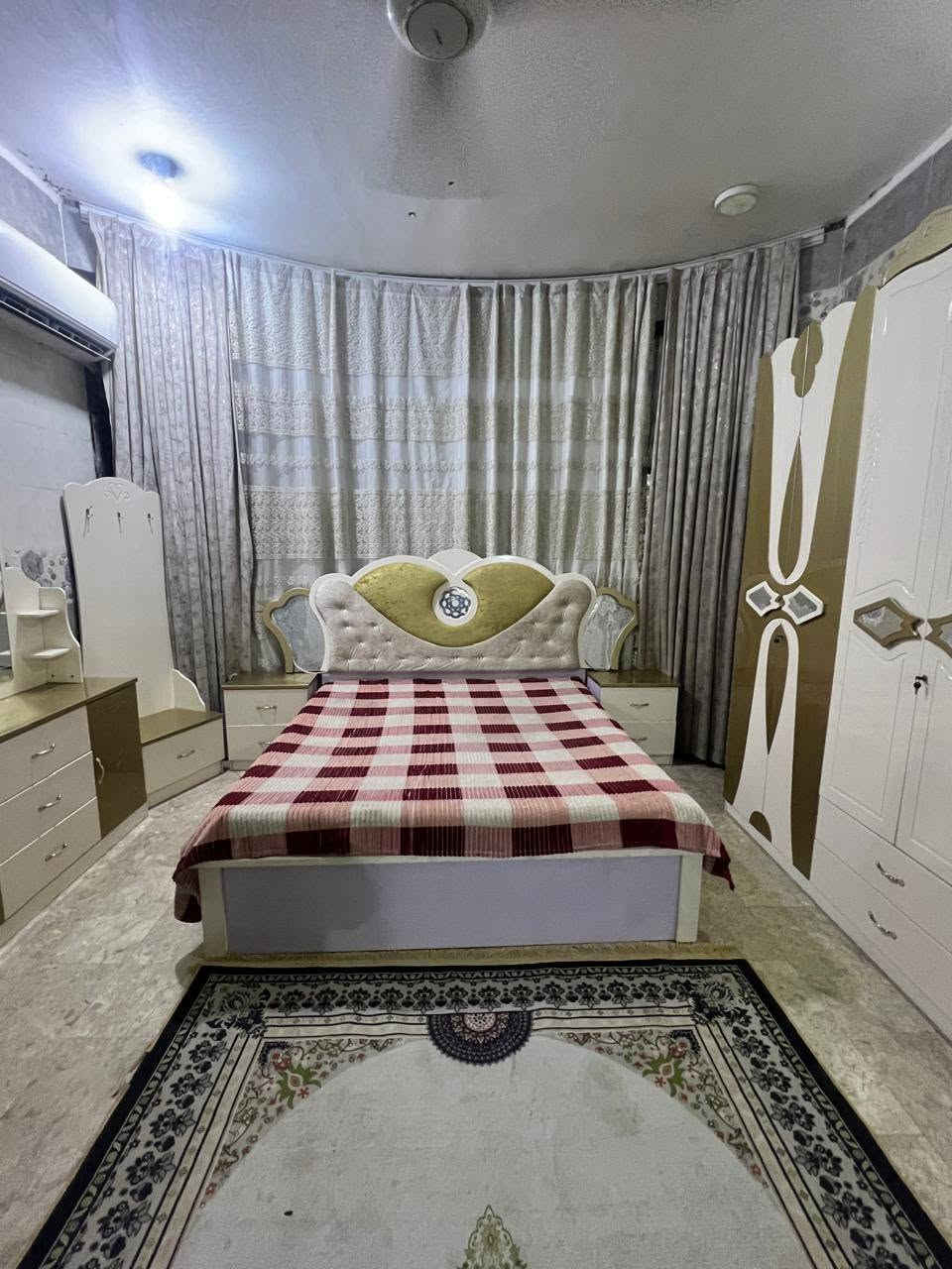غرفة ضخمة • جديدة • حي العباس