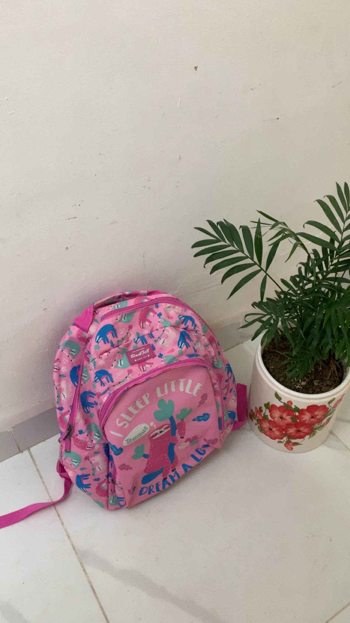 لۆک لۆک    ڕاقی و زۆر جوان بەدوایشتێکی باش ئەگەڕێیت و تاک بێت وەرە  ئەمە بکڕە  مارکەیە بازاڕی نیە زۆر قایمە    تایەکانی خەفیف نیە  بەقوەتە ٦ساڵی پێ بەڕێ ئەکەیت زۆر کەم بەکارهاتوە  حسابی لۆکی بۆ بکە 

هەرکەسێک ویستی پەیوەندی بکات&& *********** السليمانية, العراق
