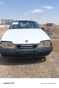 للبيع او مراوس اوبل اوميكا استيشن حجم 20 كير محرك بحالة جيده(شرط) محور...