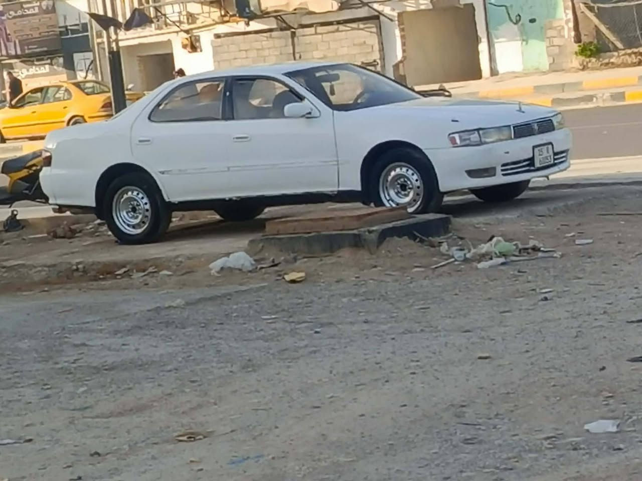 السلام عليكم ورحمة الله وبركاته 
كرسته للبيع موديل 93 بيه كص جنطه مكينه كير وحداديه كله جديد كهربائيات شغاله سعر 34 بيه مجال حك جيه  رقم الانبار تريد تحويل ثاني يوم 
أتصل عل رقم وبيك خير وتدلل 
***********
