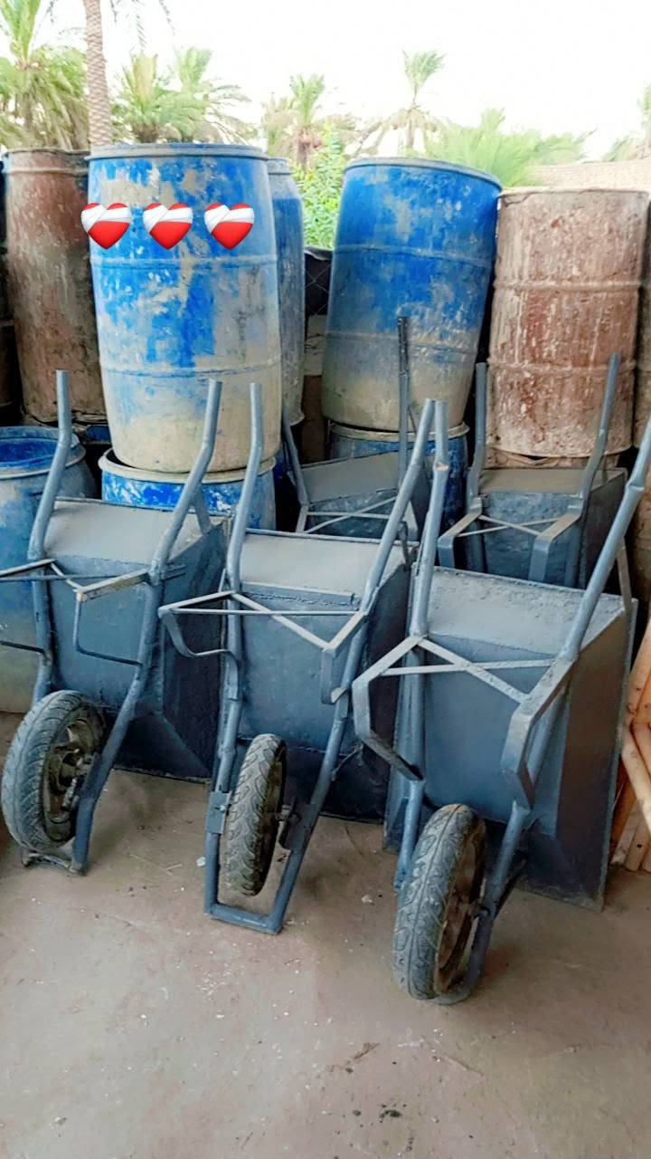 عرباين عدد ٦ للبيع سعر الوحده أربعين مكاني حله سياحي للاتصال على الرقم ***********
