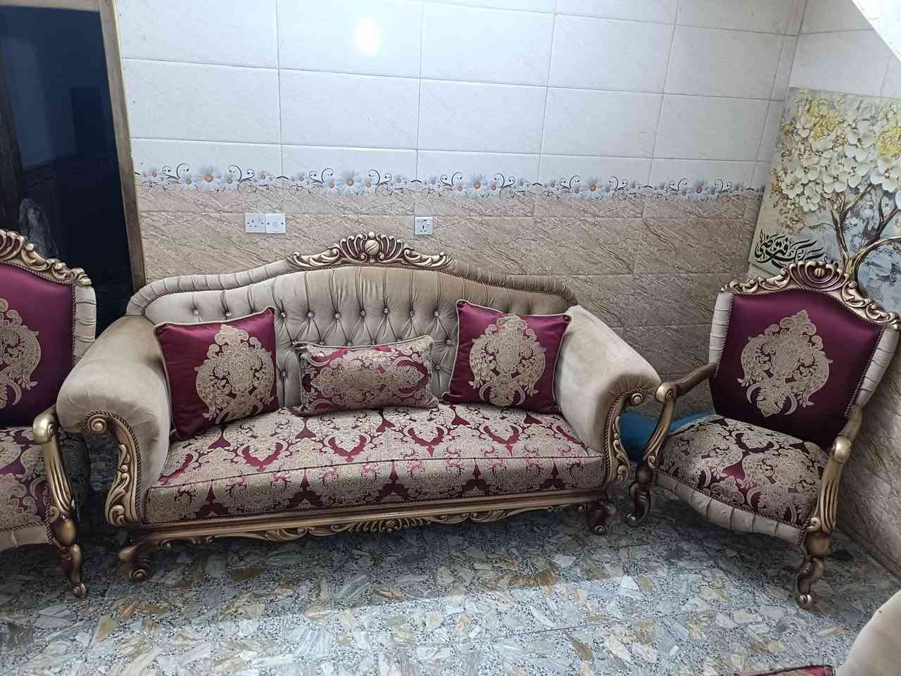 مرحبا تخم10مقاعد تركي  كلش نضيف كامل مابيه ضرر عنوان بغداد ***********
