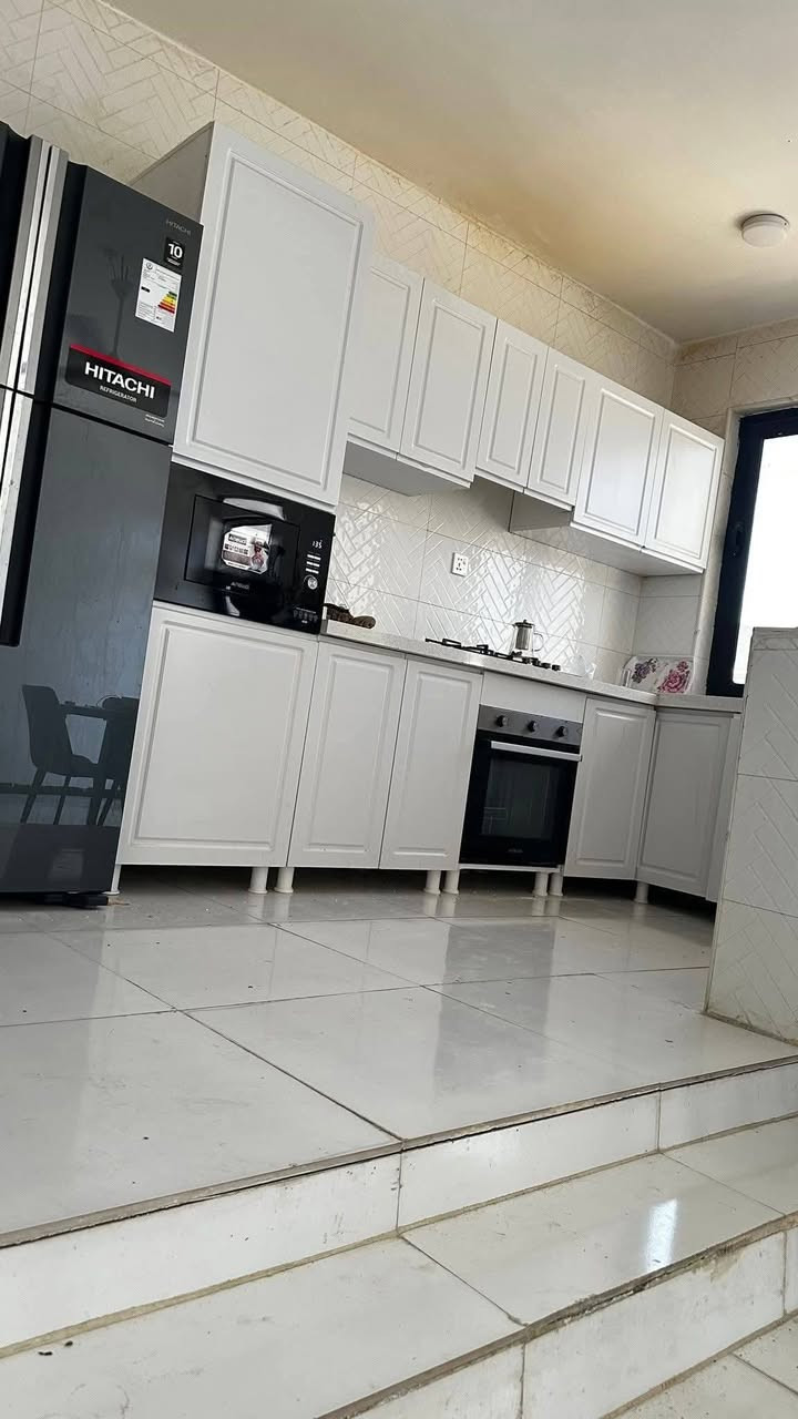 شقه موثثه الايجار  🏠طابق ثاني معزوله نضيفه جدٱ

تحتوي على غرفه وكنيدور ومناور ومطبخ وصحيات وسطح 

الموقع  🌏حي الصحه  يم مكتب  عامر الدلوي قريب على شارع الكورنيش 

قيمه الايجار  500 مقدمه 6اشهر

الاستفسار الإتصال بالرقم  ‎***********متوفر واتساب
