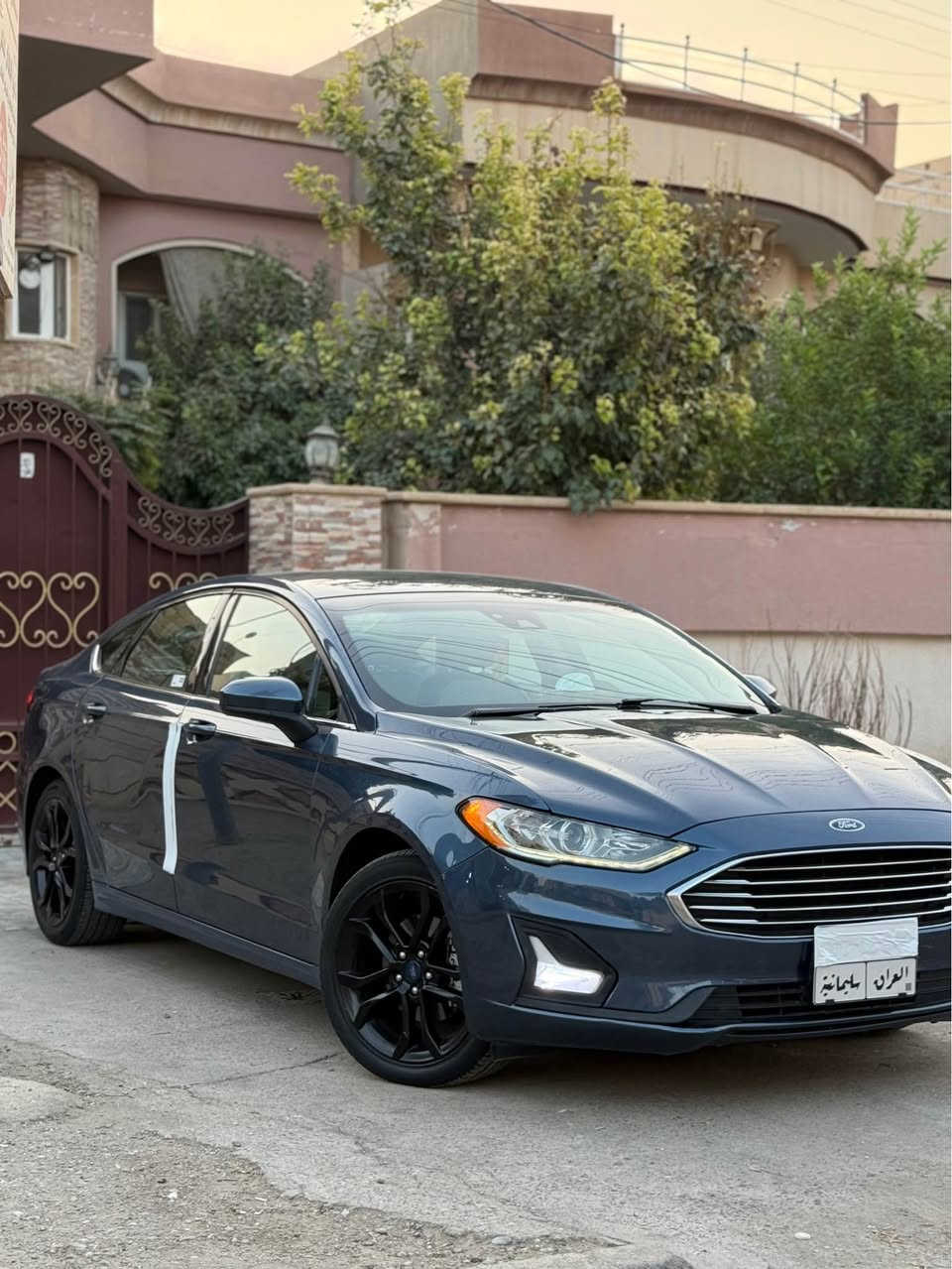 سلام عليكم اخوان

-فورد فيوجن 2019 مواصفات se black tob للبيع او مراوسه حسب قناعه

-رقم الهاتف ***********

-محرك 15 توربو ماشي فقط90 الف

-مواصفات فول الفول عدا الفتحه

-بصمه

-شاشه جبير وگير ماوس

-شيفتات استيرن گير

-داخل لونين وكشن جلد ومخمل

-كشنات كهرباء 

-حساس امامي وخلفي

-4رادارت امامي وخلفي وجانبي

-لايت ليد وبلاجكتور عدسه بلادي

-وياله سبورت بلادي

-جناح خلفي سبورت بلادي

-توقف ذاتي 

-وباقي المواصفات المعروفه

-حادث السياره البونيد فقط سطحي بدون دواخل بدون ايرباك حتى دعاميه بلادي وبيه قطعه تعديل بارد

-رقم الشاصي ‏3FA6P0HD3KR171962

-عنوان كركوك كركوك, العراق
