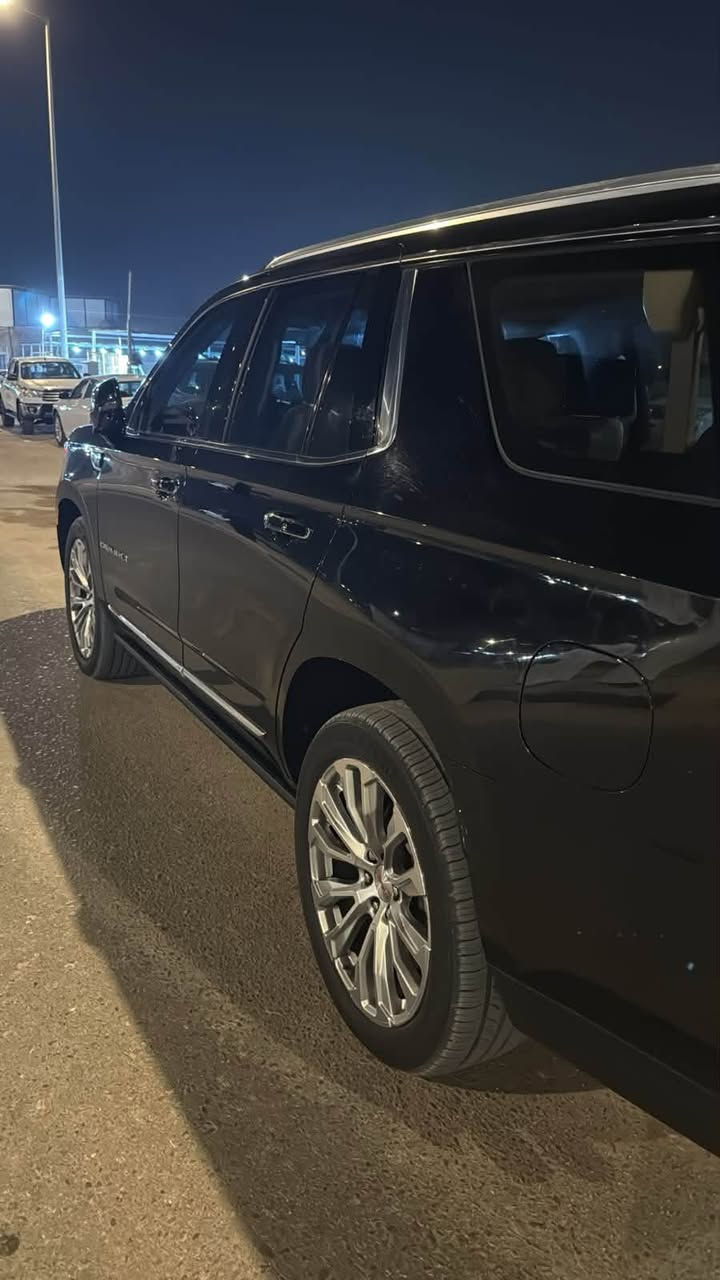 جمسي Denali كفاله من الشخط ماشيه 70الف
2024 
***********
