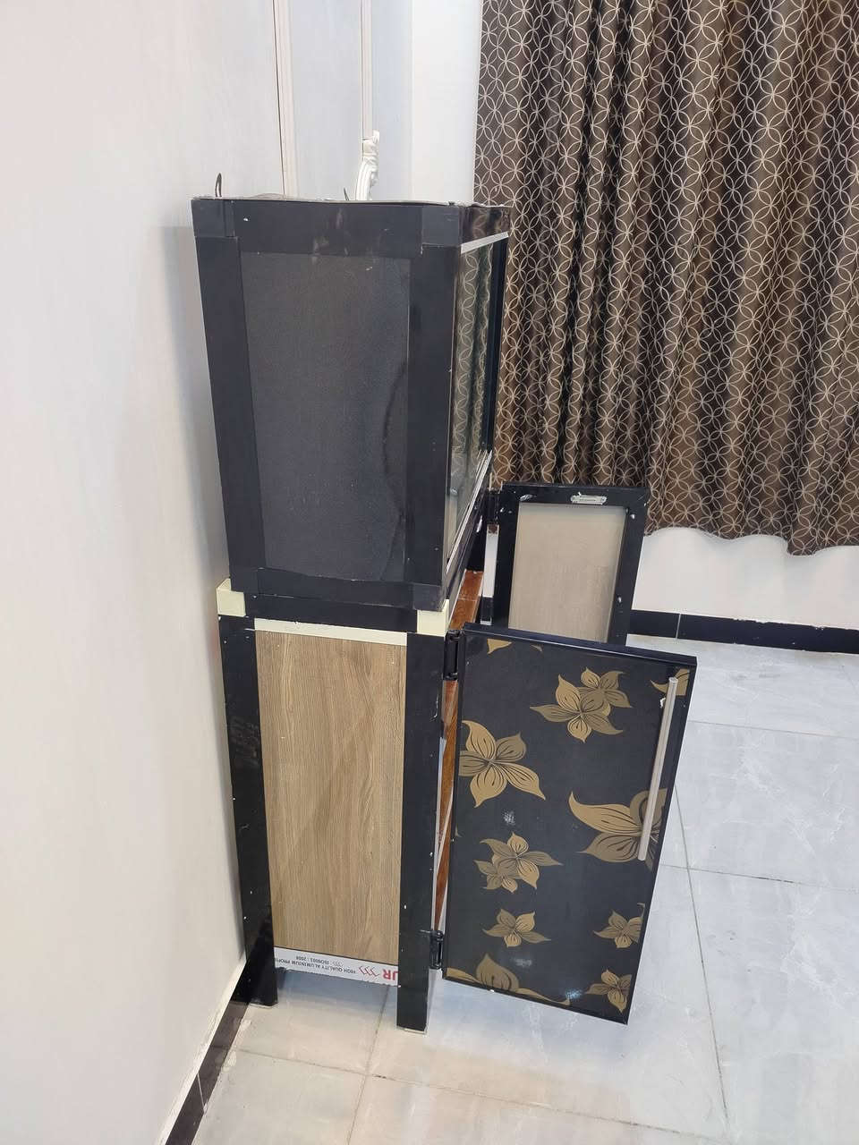 البيع
