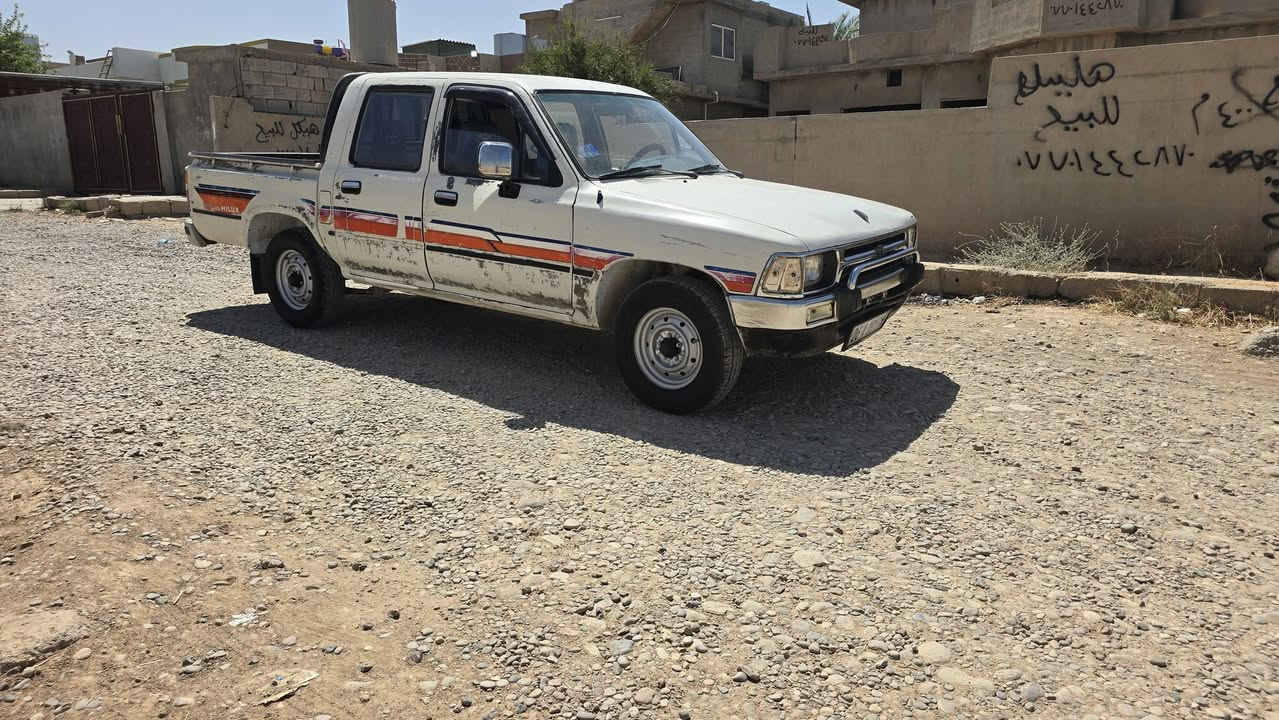 بيكم موديل ٩٠ رقم صلاح الدين مشروع وطني سنويه لل٣١ صبع بيها مكانات محرك ثري واي ٥ كير حار بارد محرك كير صدر تاير كهربائيات كل شرط للبيع السعر ٥٣ مكان السياره كركوك ***********
