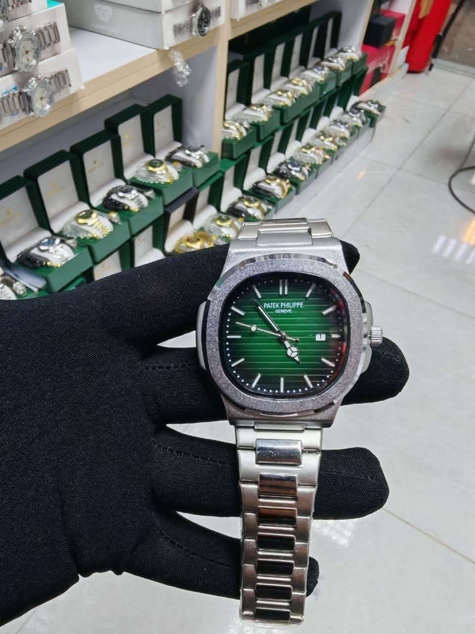 ⌚️ باتك فيليب | فخامة على معصمك 🖤

ساعة باتك فيليب بتصميم فاخر وأنيق 🔥
🔩 هيكل حديد
✨ شكل راقي وتفاصيل مرتبة
💎 مناسبة للّبس اليومي والمناسبات
🎁 خيار مثالي إلك أو هدية لشخص عزيز
جميع الاوان متوفره
🚚 توصيل لجميع المحافظات
📩 للطلب والاستفسار راسلنا واتس
السعر 15 وذا ساعتين 28
***********📞
الكمية محدودة — احجز ساعتك قبل نفادها ⏳🔥

