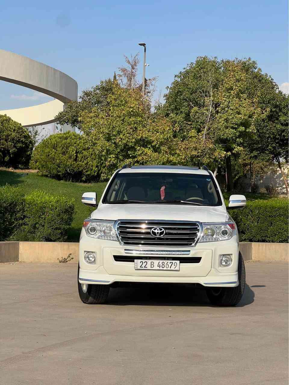 لاندكروز 2010 فول موصفات 
فتحه بل سقف 
تشغيل عن بعد 
ثلاجه 
تحكم ستيرن
شاشه ديفيدي 
دخول ذكي بل بيبان 
سياره بدون قطره صبغ فقط دعاميات محدثه 
عليها ادامه كامله سياره
سياره محرك نضيف ما مفتوحه بدون تبخير سياره ع وضع بلاد 
السعر 260
تفاصيل اكثر الاتصال ع رقم 
*********** أربيل, العراق

