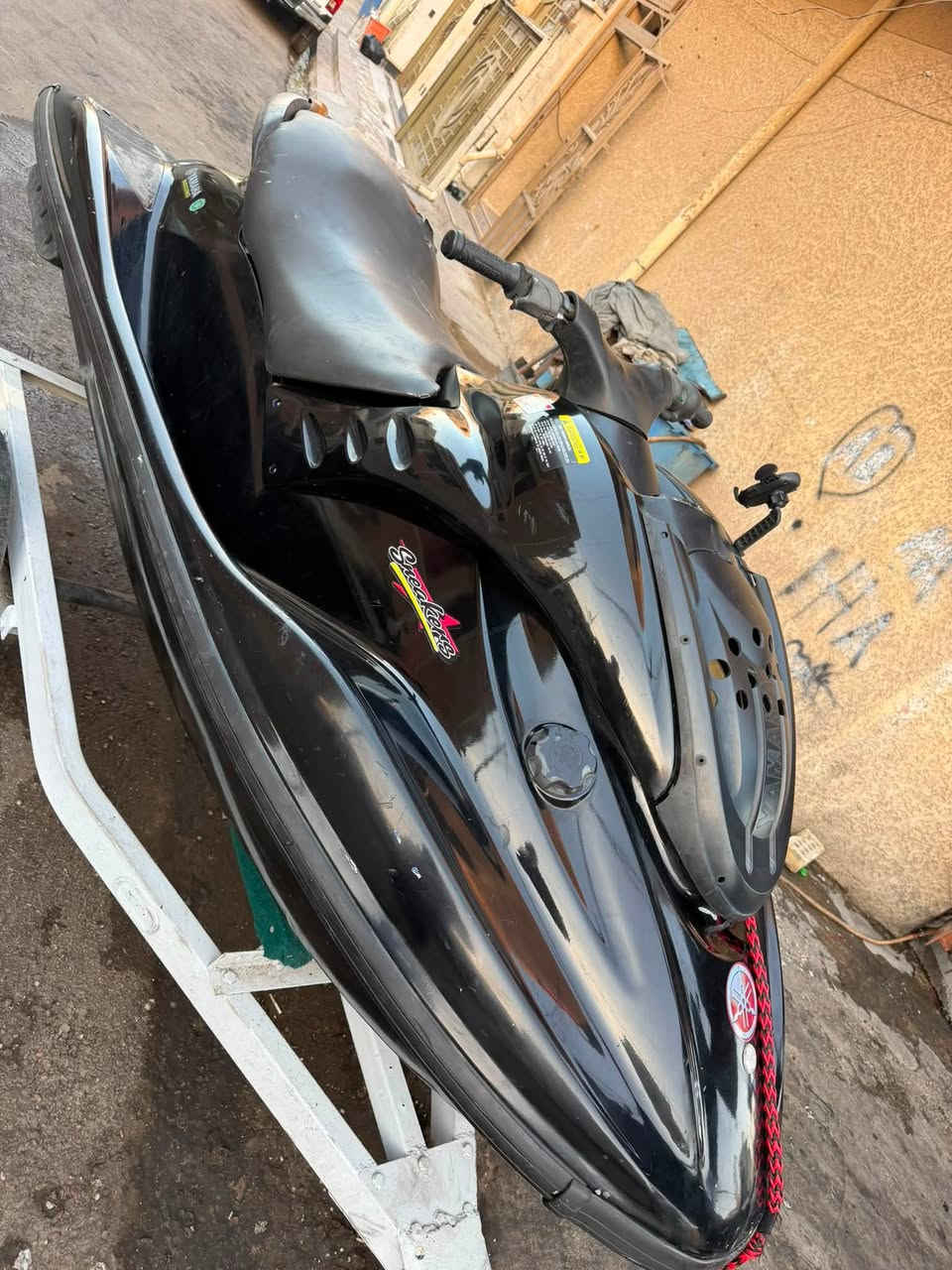 سلام عليكم جدسكي ياماها 1300 جي بي ار شغال كامل مع العربانه مكينه طياره نكره ترايه بلشط حتى الشاشه شغاله من كلشي بانزين رون كيلو متر دهن السعر من الأخير 20 ورقه مكاني بغداد ***********
