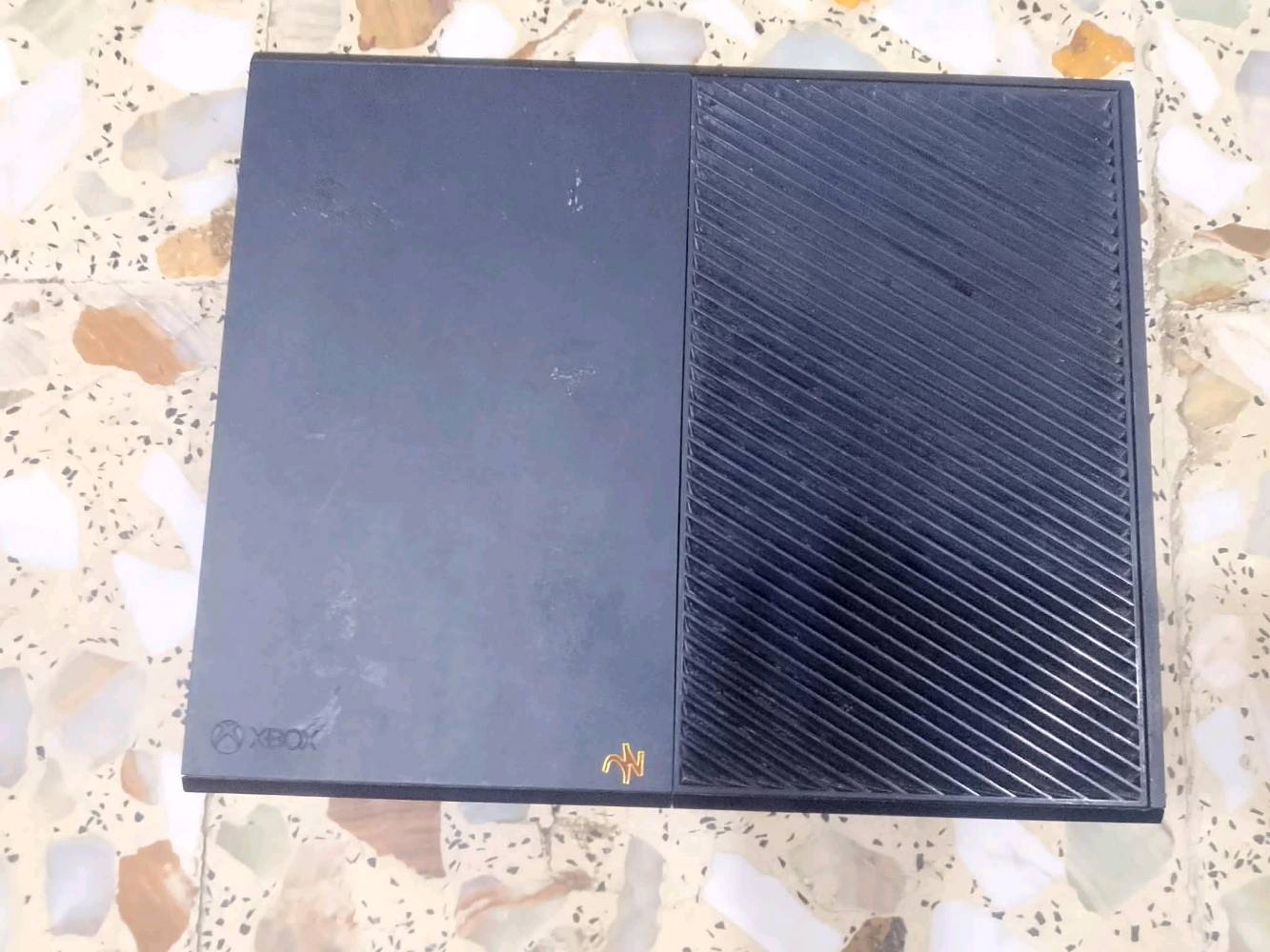 السلام عليكم
جهازه اكس بوكس 1 فات
الملحقات
1_جويستك كيم سير اصلي
2_محوله اصلي مال اكس بوكس
3_ماوس +كيبورد
4_جهاز Xbox 1
تواصل واتساب ***********
السعر 125وبي مجال قليل