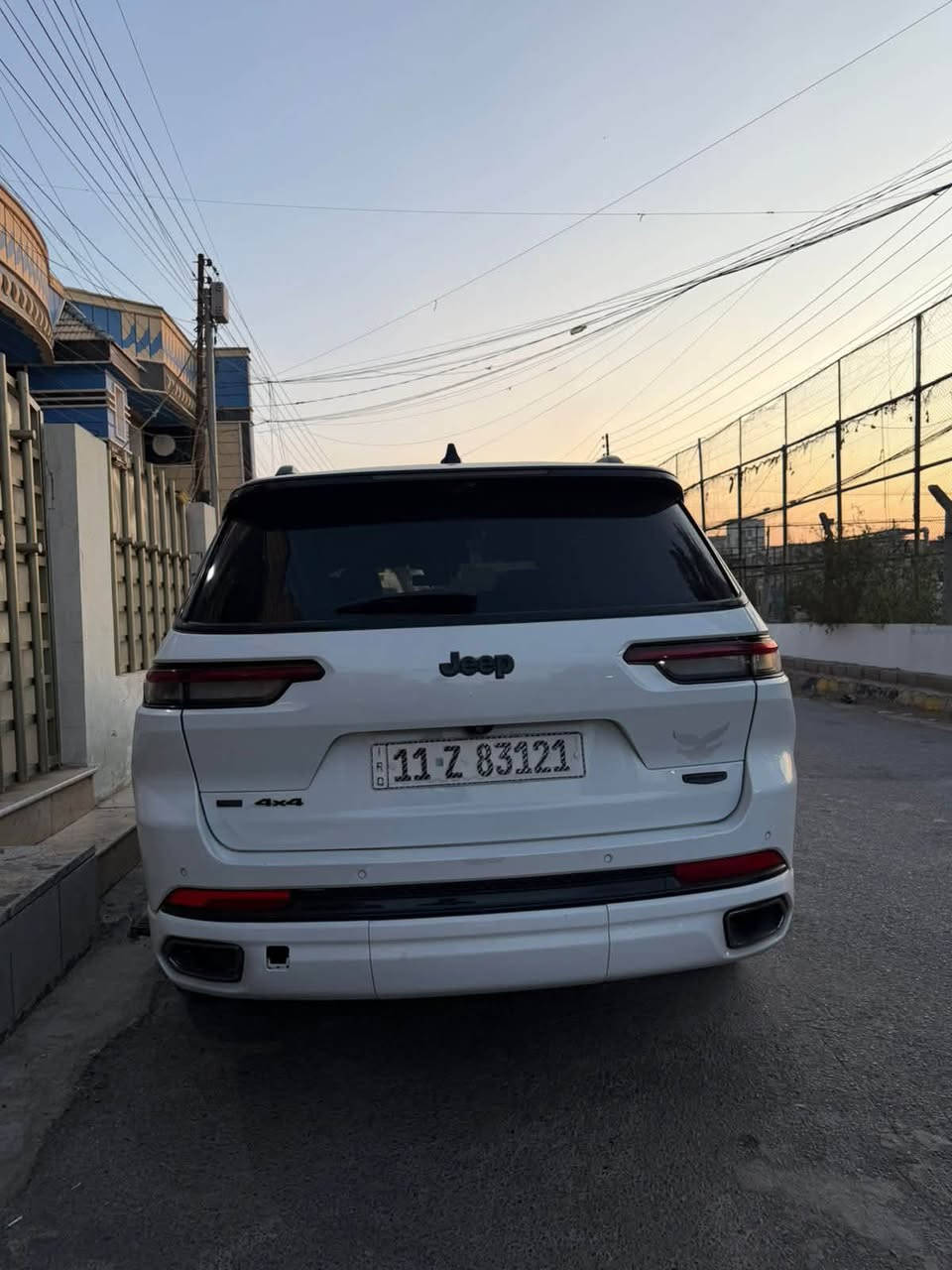 السلام عليكم للبيع جيب سومت ريزرف2023 

جيب سومت ريزرف اعلى الموصفات موجودة بل وكالة 
وبسعر جدا حصري ومناسب  ب247 وبيها مجال بسيط 
***********
ماشية 55
موصفات خيالية شكو ابالك موجود بيها 
ملاحظة سياره صور حادث موضح بلمنشور ابيع بسعر حزام 
-مساج
-تدفئة
-تبريد 
-بانورما
-دادشو 
-ثلاث شاشات امامية 
-منظور ليلي رادارد قيادة شبة ذاتية فول يعني 

-خزن بل كشنات 

-ستائر خلفية 

-نظام تعليق هوائي 

-مراية كامرة 

-وضعيات قيادة 

-كيج ديجتال 

-سماعات ماكنتوش 

وبعد هواي موصفات الكل يعرف هذا فئة ما ينقصة اي شي من موصفات سيارة تجي تشوفها  سياره رادلها ترتيب. المكان شهداء البياع تواصل ***********
