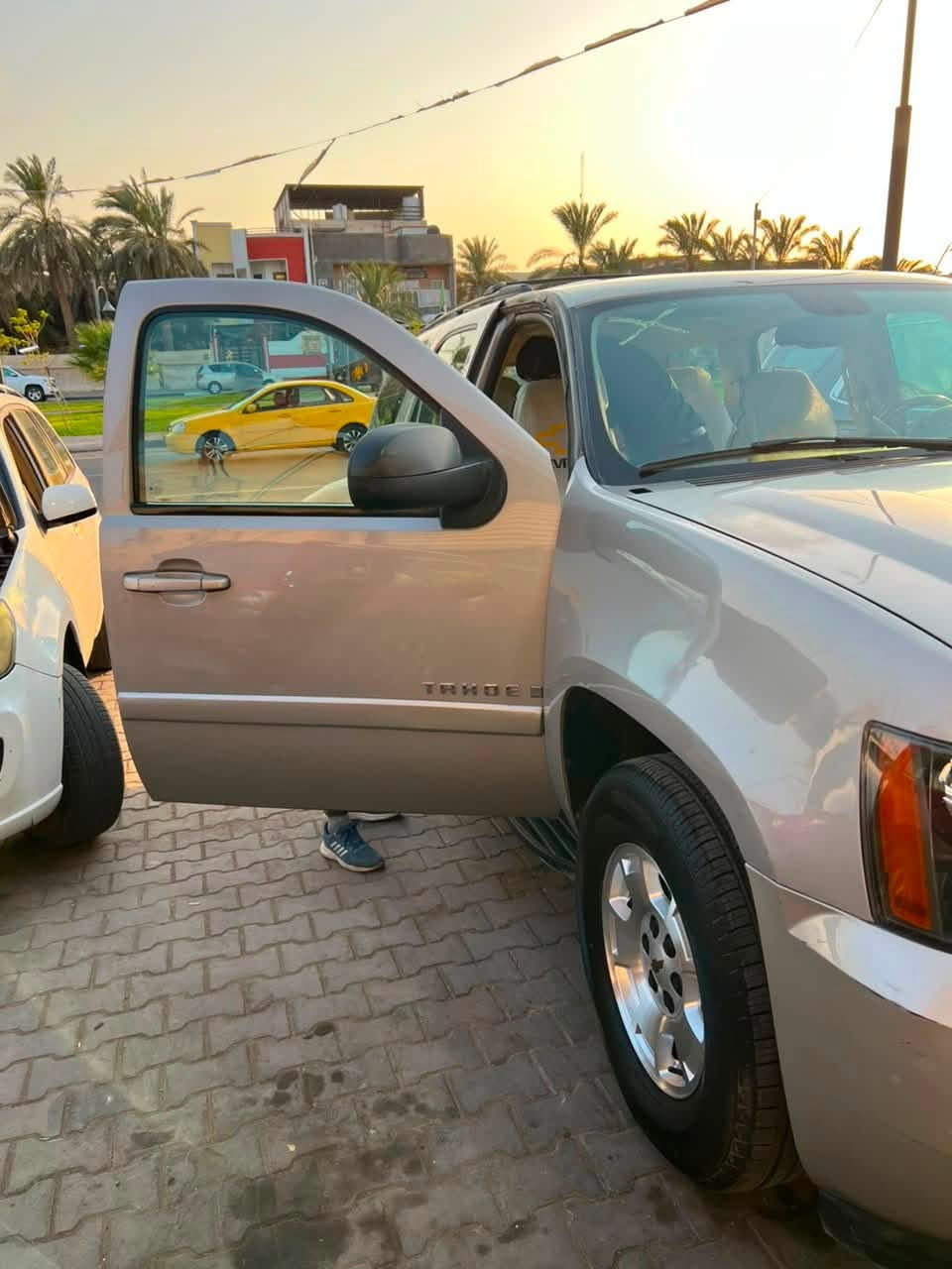 السلام عليكم
تاهو 2007Lt

تسجيل جديد رقم بصره 

السياره كفاله عامه 

تايرات جدد

منظمهزنون  جديده

دواخل جدد كلشي بيها جديد ما ناقصها اي شي تحويل ثاني يوم والتفاصيل اتصل وبل خدمه مكاني بصره مركز رقمي

***********
