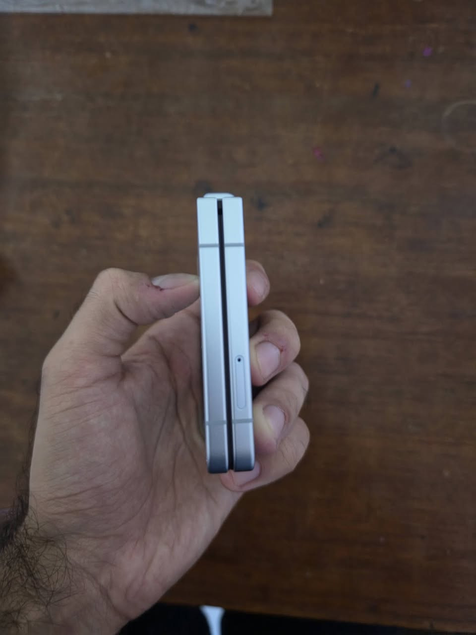 سامسونك 7 flip ذاكرة 512 اللون المميز الخاص بالموقع التفاصيل بالوصف
سامسونك 7 flip ذاكرة 512 اللون المميز الخاص بالموقع كامل ملحقات استخدام شهر واحد فقط سبب البيع محتاج فلوسه + كفر الوكالة الاصلي
يوجد توصيل 
السعر 850 الف 
للتواصل ***********
