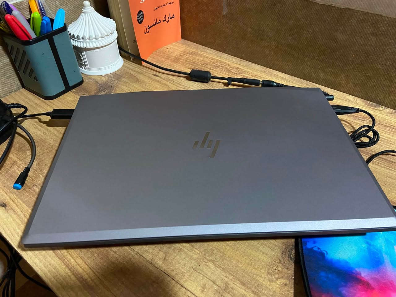 � لابتوب HP للبيع – مواصفات قوية ونظيف
🔹 المعالج : Intel Core i5 جيل ثامن
🔹 الرام : 16GB
🔹 التخزين : 256GB SSD
🔹 كرت الشاشة : NVIDIA Quadro P600 4GB منفصل
🔹 كرت مدمج : Intel UHD
🔹 مناسب للألعاب القوية ،للتصميم ، المونتاج ، البرامج الهندسية والاستخدام اليومي .
🔹 الجهاز نظيف حييل وحالته مبينة بالصور ✅ .

💰 السعر: 400 وبي مجال بسيط .

📍 المكان - موصل - الجانب الأيسر .
📩 للتواصل *********** بي واتساب .
