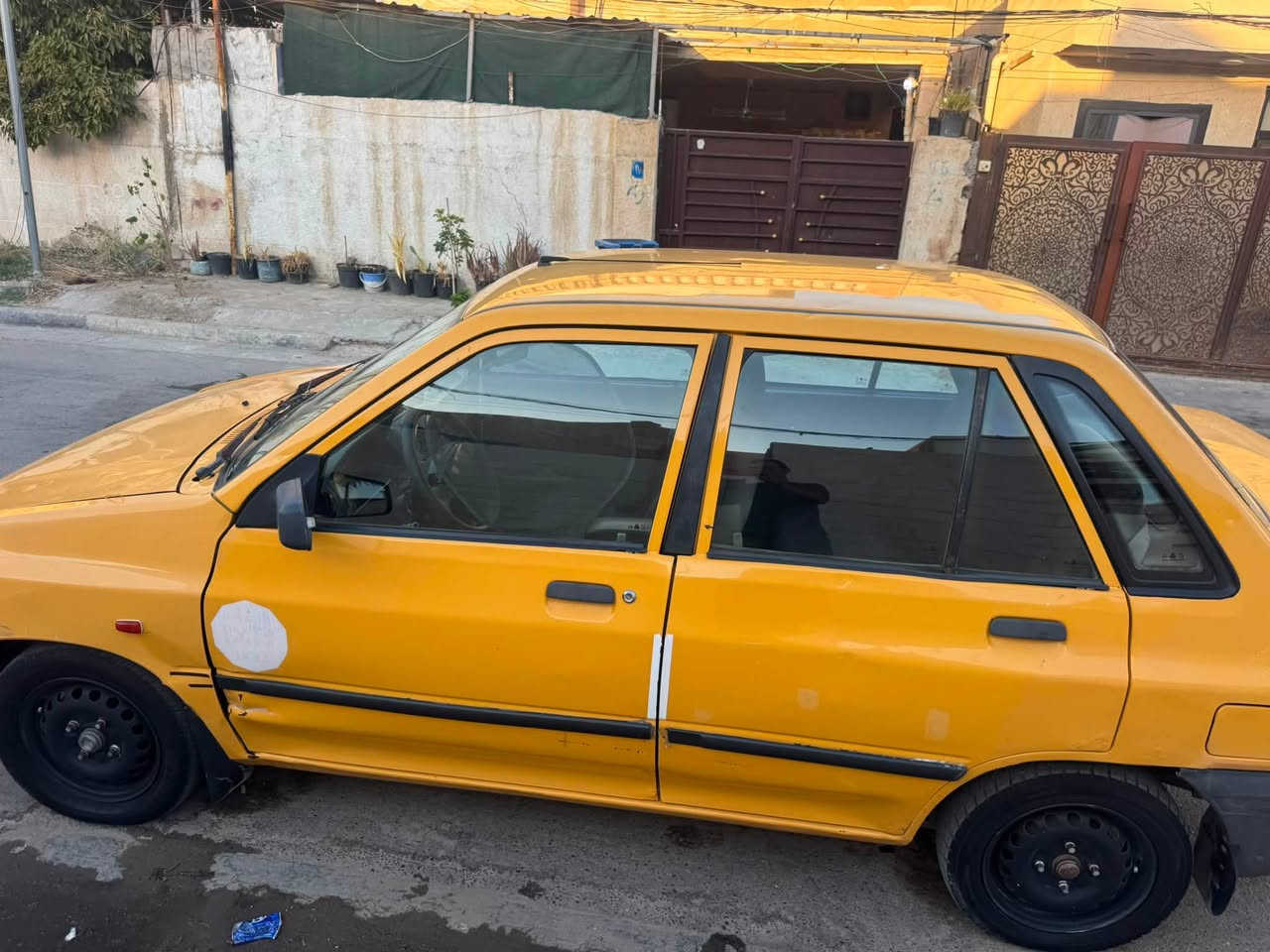 سلام عليكم سايبا للبيع مديل 12 رقم انلكيزي بغداد بسمي غرامة مصفرة هيئة 130 عليها اعتقد تبريد شغال مكينه تبخير كلج  رادلة عينة او صينية  كير مابي شي خياس مابيها شواصي معمرات اثر فطور خفيفة السعر 21 او بيها مجال ***********
