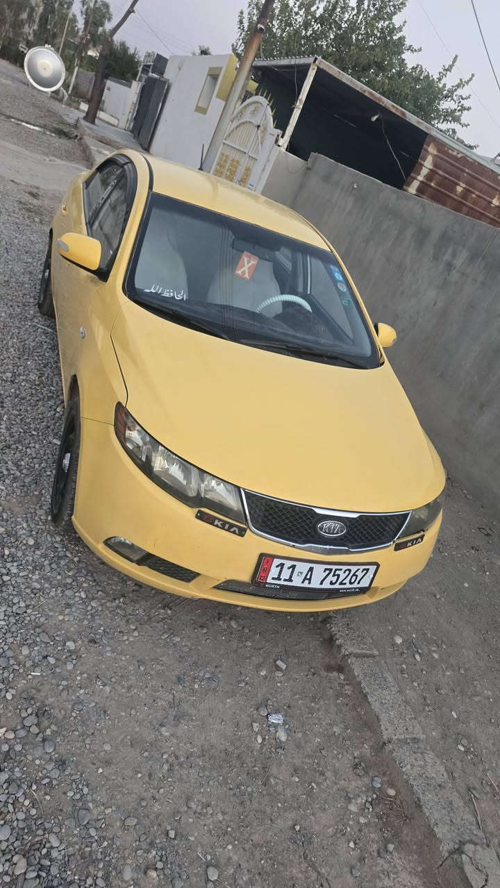 كيا سيراتو موديل ١٠ رقم بغداد الشرعي بكركوك بطاقة بانزين بيها بدون ضرر كير محرك صدر تاير كهربائيات تبريد تدفئه كله شرط للبيع السعر ٧٥ مكان السياره كركوك ***********
