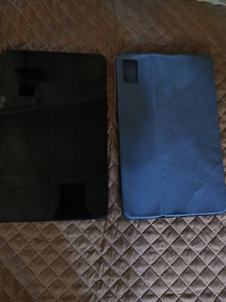 السلام عليكم ايباد G_tab
 سعر 160 وبي مجال .
***********
