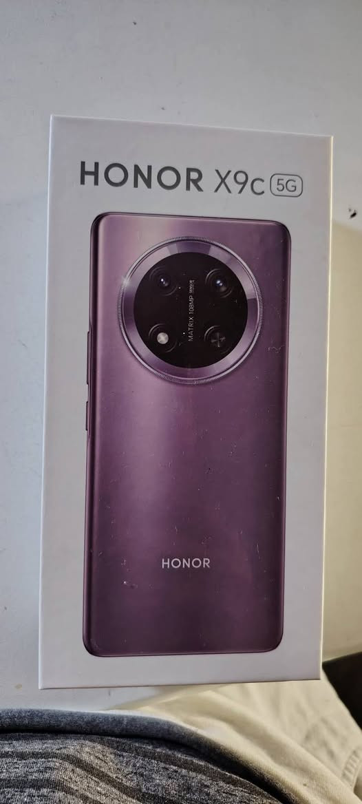 موبايل للبيع HONOR X9c 
ذاكره 256
رام 12
عنوان كركوك
سعر325
رقم موبايل ***********
