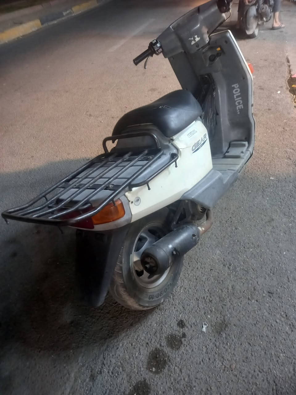 السلام عليكم دراجه للبيع بيكم ياباني كلهه شغاله سلف هندر بلاديه العنوان حريه الاستفسار *********** السعر ٢٧٥
