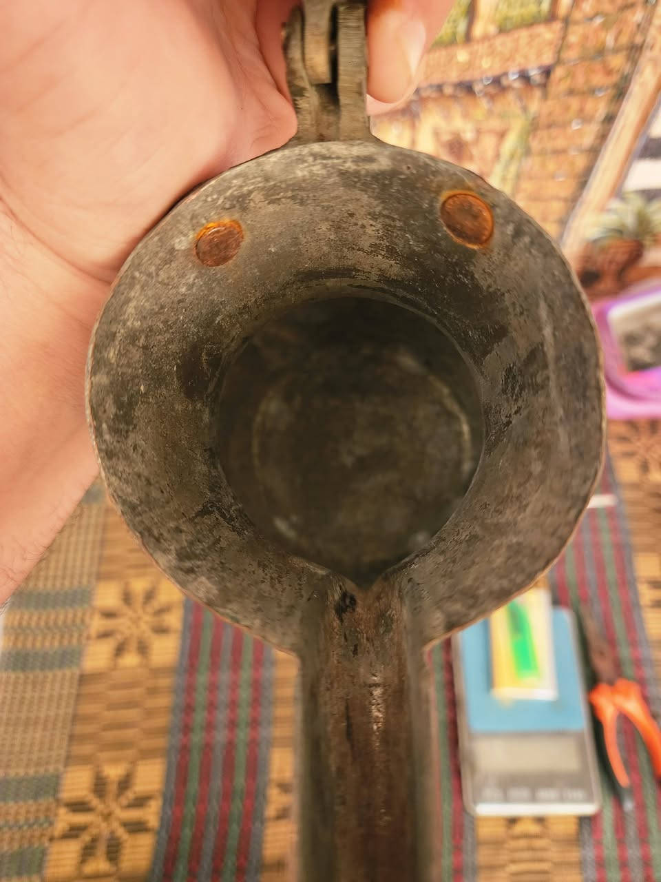 دله بغداديه مختومه مهدي صالح ارتفاع 25 مكفوله من اي عيب نضافه عاليه وجاهزه للطبخ للاستفسار خاص ويوجد توصيل ***********
