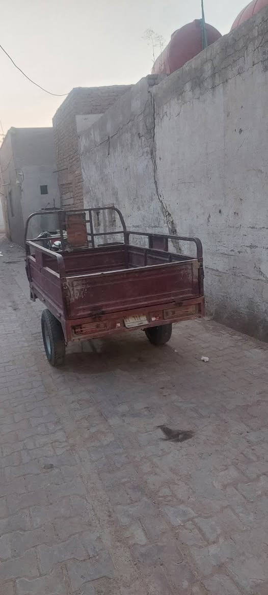 سلام عليكم شباب ستوته لبيع ستوته كلك بس بيه رقم مكان نجف كوفه هذه رقم ***********
