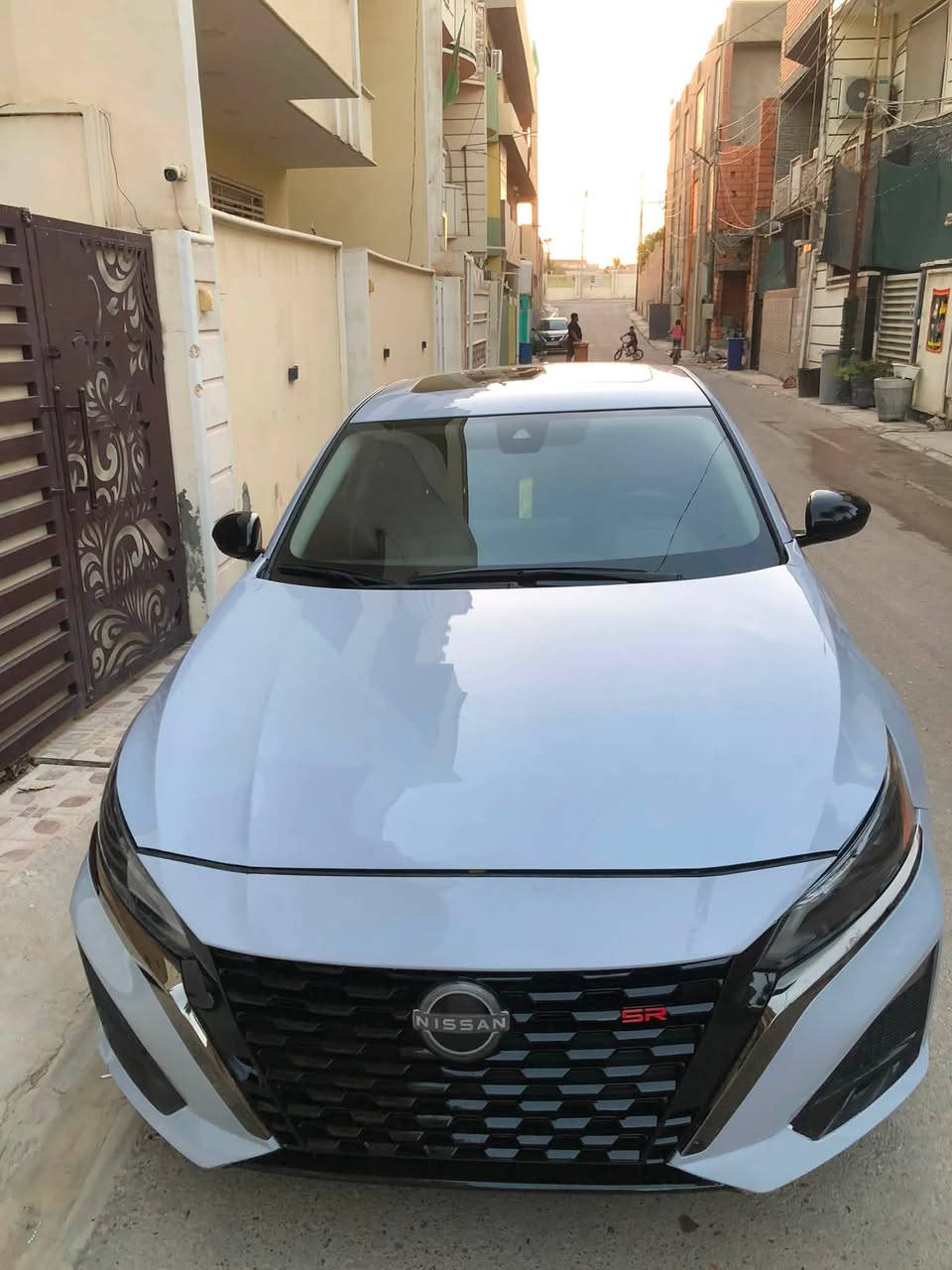 السلام عليكم  Altima 24 Sr AWD
التما موديل ٢٠٢٤ اللون سموك فول مواصفات حادث بنيد فقط مصبوغ ماشية 20 الف بدون رقم دخول جديد تترقم بغداد للبيع او المراوس بأقل للتواصل ***********
