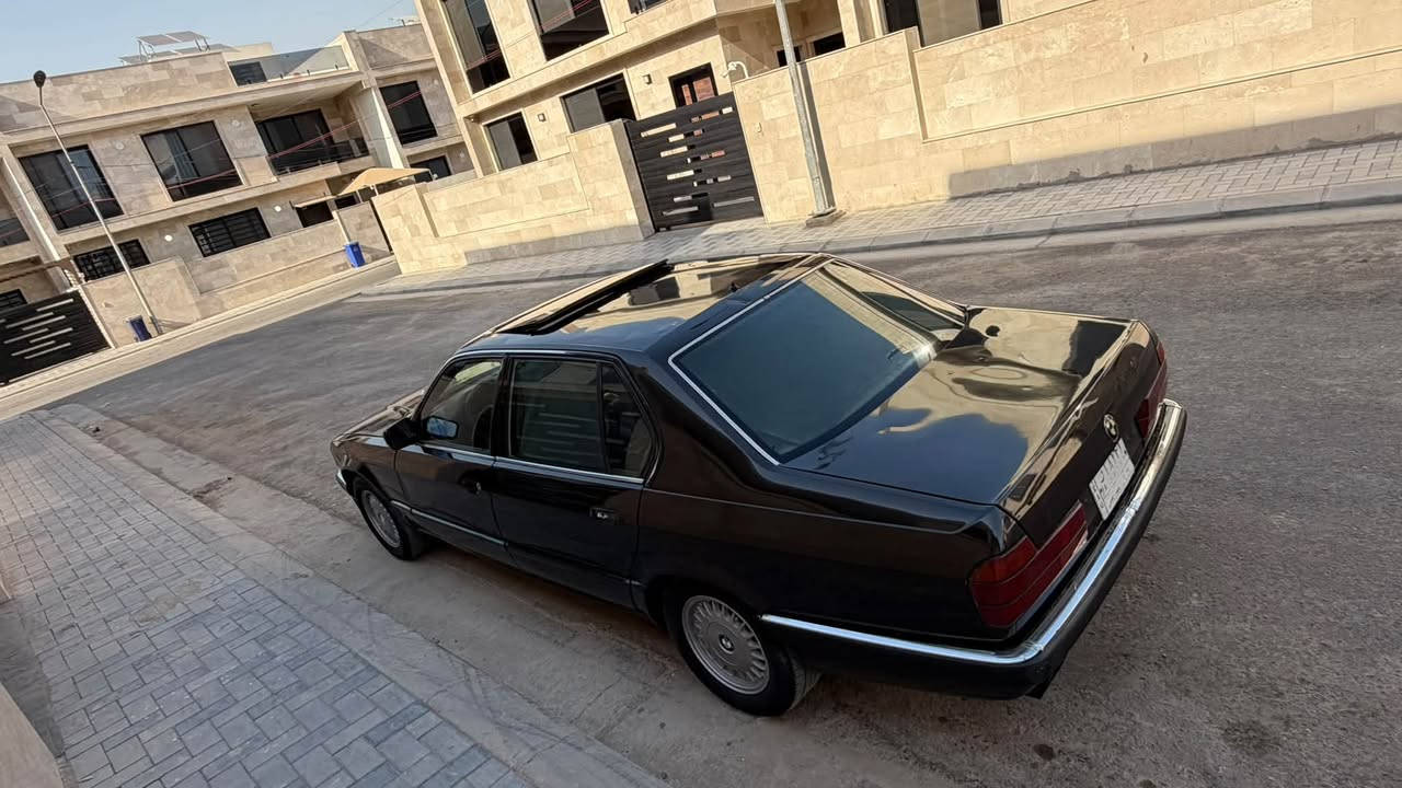 بي ام دبليو 1990 حجم 735 السعر 34 ورقه قفل قفل قفل سياره جاهزه وحلوه خير من الله فقط تبريد عاطل رقم انبار تحويل مباشر مكاني بغداد العامريه ***********
