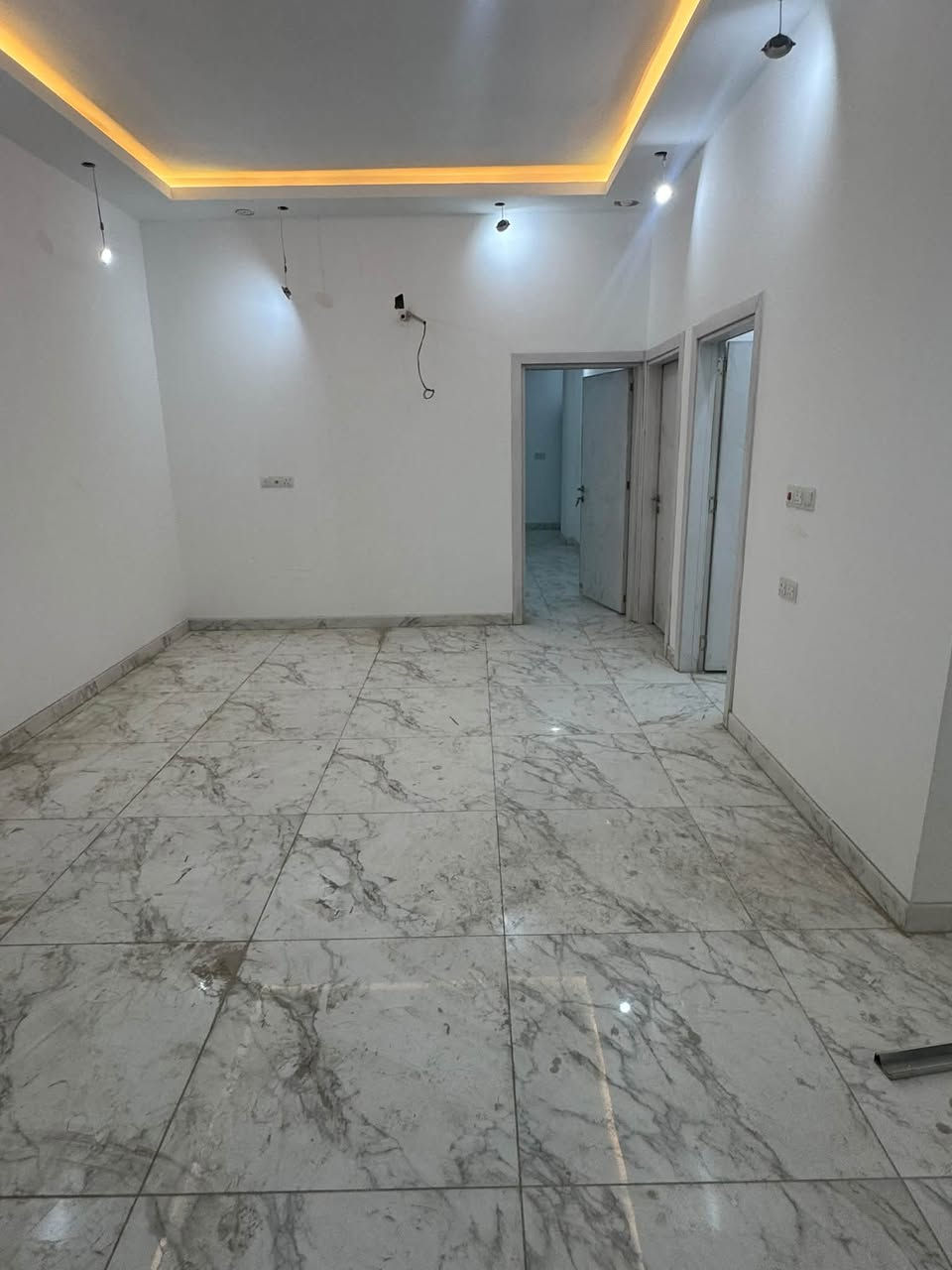 🏠 للإيجار في منطقة السيدية – مجمع درة السيدية، بالقرب من شاكر عبود
شقة بمساحة 152م²، تحتوي على:

* 3 غرف نوم

* صالة واسعة

* مطبخ

* 3 صحيات

* خدمات

* بالكونات

* شقة واسعة ومريحة للسكن

📞 للاستفسار: ***********

أرام للاستثمار والتطوير العقاري
