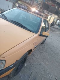 جي ال إكس • ١٦٠٠ اوتو • بلمنصور