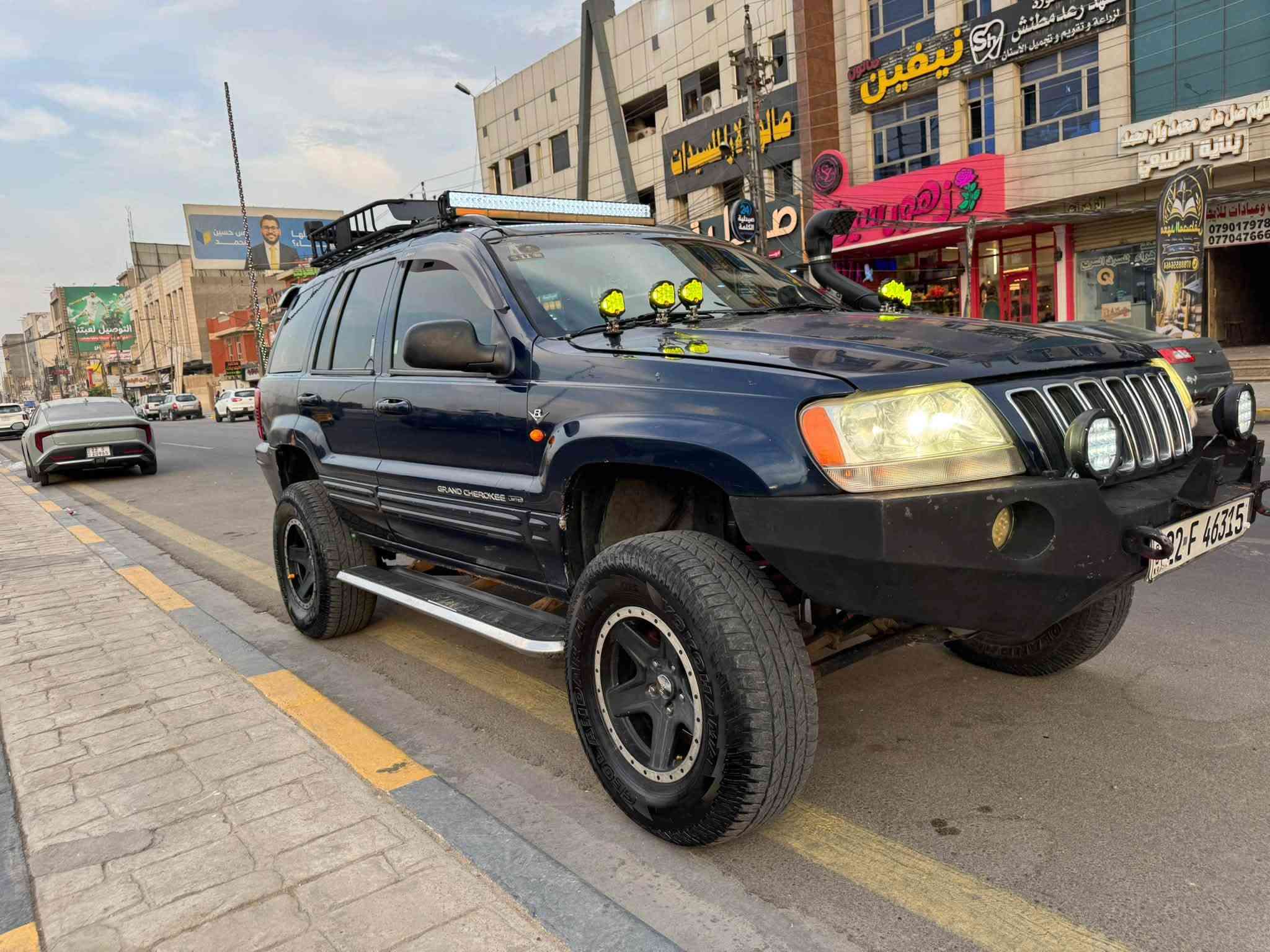 اوفرلاند • V8 ٤٧٠٠ • موديل ٢٠٠٠