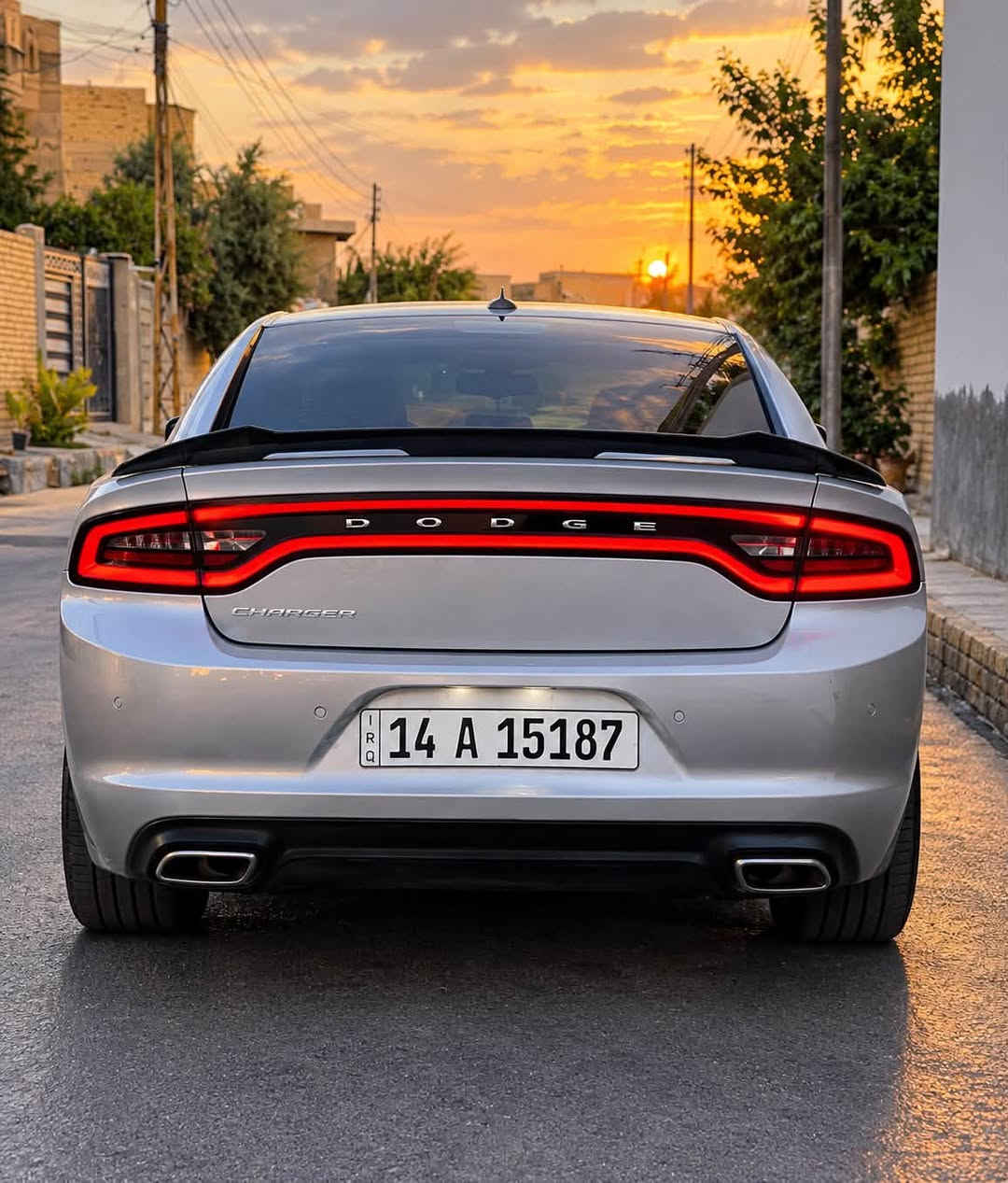 جارجر SXT بلس • ٢٠٢٠ • رقم البصرة