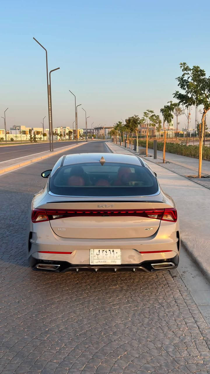 Gtline 2023 
ماشية 60mi
مكينة 1.6 تيربو
مواصفات معروفة شاشة  كبيرة حساسات رادات قايدة شبه الية كرسي كهرباء جلد 
تدفئة كشنات
سعر 160
***********
