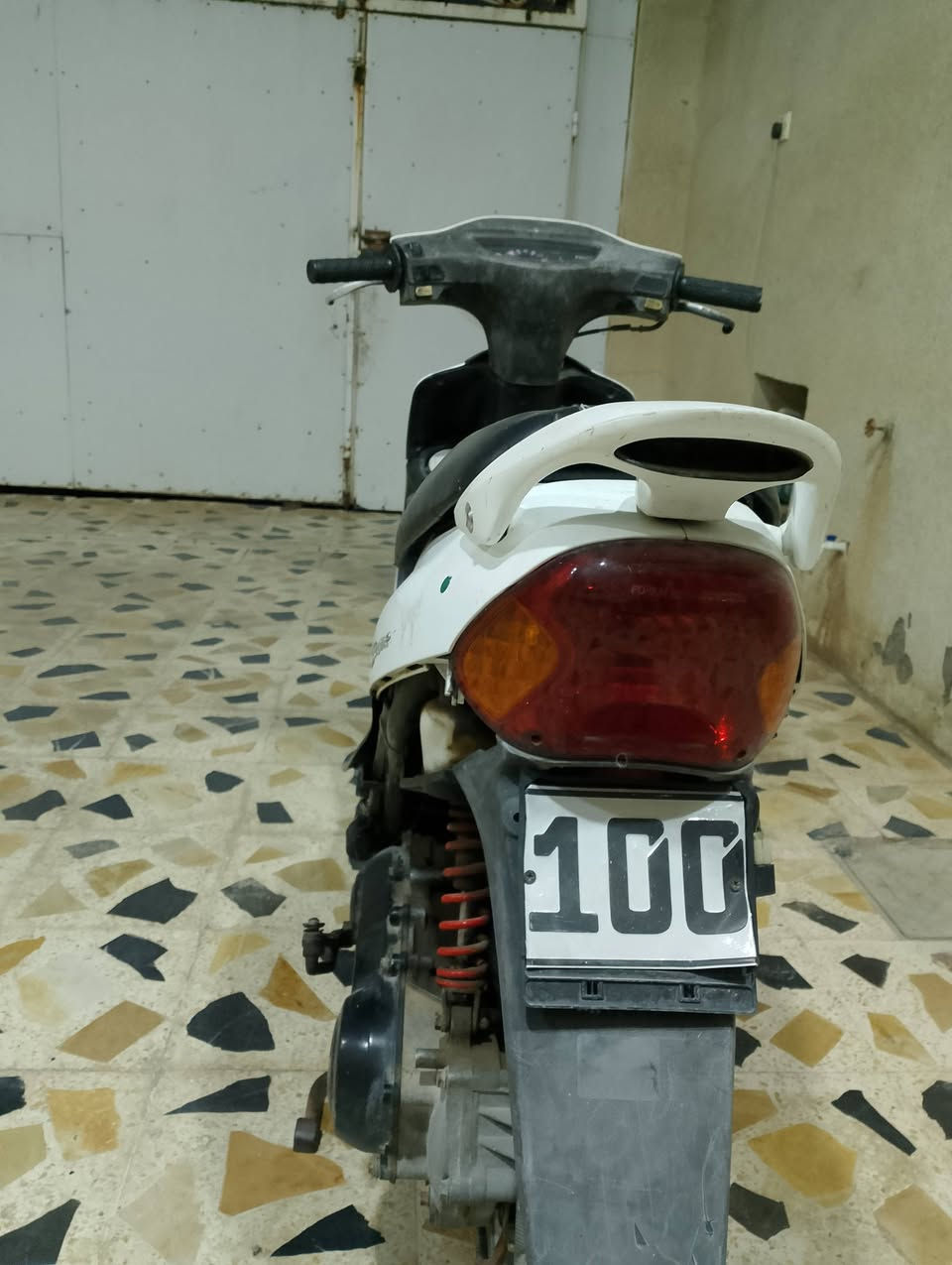 السلام عليكم دراجه kYMCO للبيع دراجه متروكه ويرادلهاا مكينه يعني ابيعلك كوم حديد رايده ب 150وبيهاا مجال عنواني دور النفط مو شراي لا تعبني فدوه ل كلبك  
ما متواجد خاص رقمي ***********
