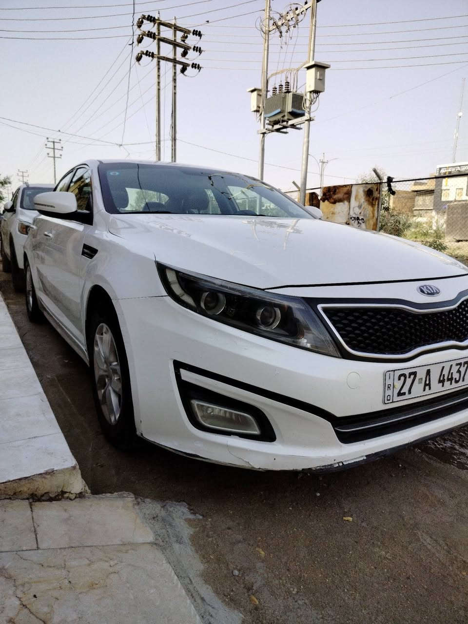 اوبتيما 2014 امريكي
مكينه 2400 GDI
مبدل بيهه 3 قطع جاملغ ايسر وايمن وباب سايق وصبغ بلكصه مال بنيد 
للاستفسار اكثر ***********
