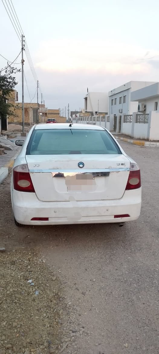 السلام  عليكم للبيع جيلي موبل موديل ٢٠١٢سياره جاهزه كير مكينه حداده تخم تاير تبريد رقم ميسان انكليزي بسمي سياره جاهزه مال جناي مكان السياره الميمونه الاستفسار اتصل ‭+٩٦٤ ٧٨١ ٤٠٦ ٢٨١٦‬
