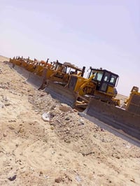 بلدوزرات • لايجار • معدات ثقيلة