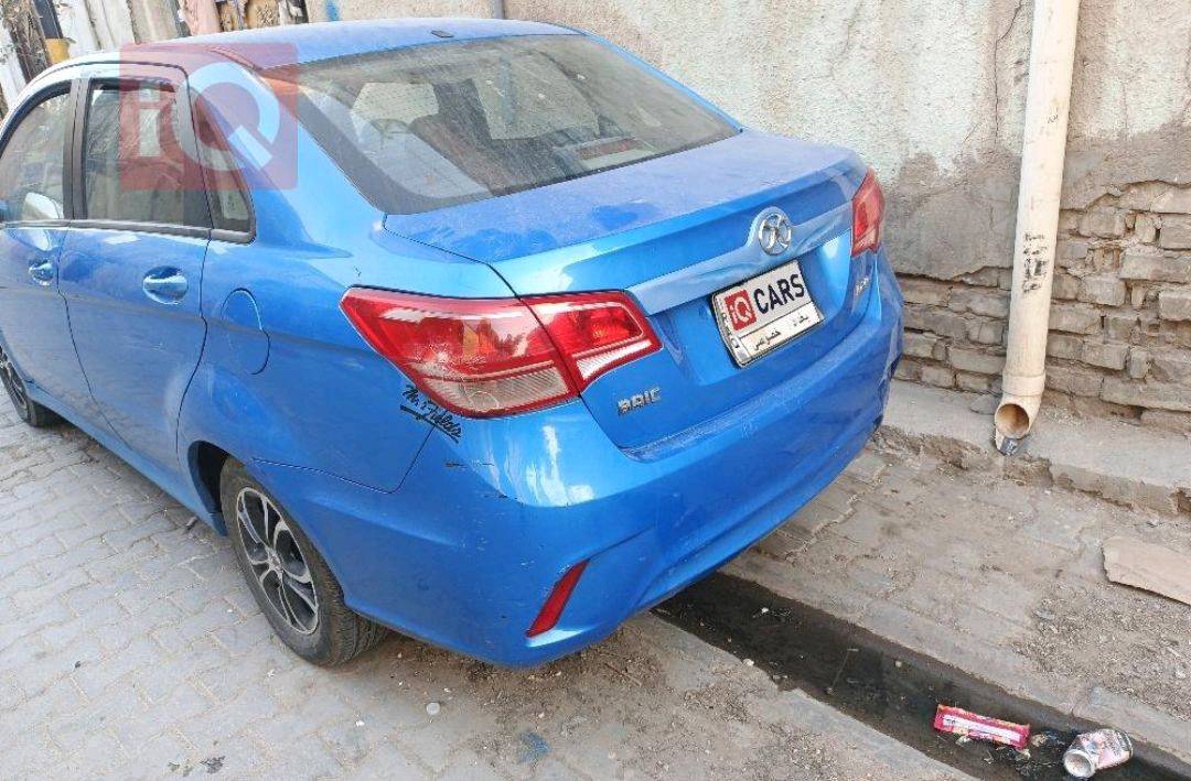 بايك 
2019الموديل 
ماشياه 25
4راكب 
الرقم ***********