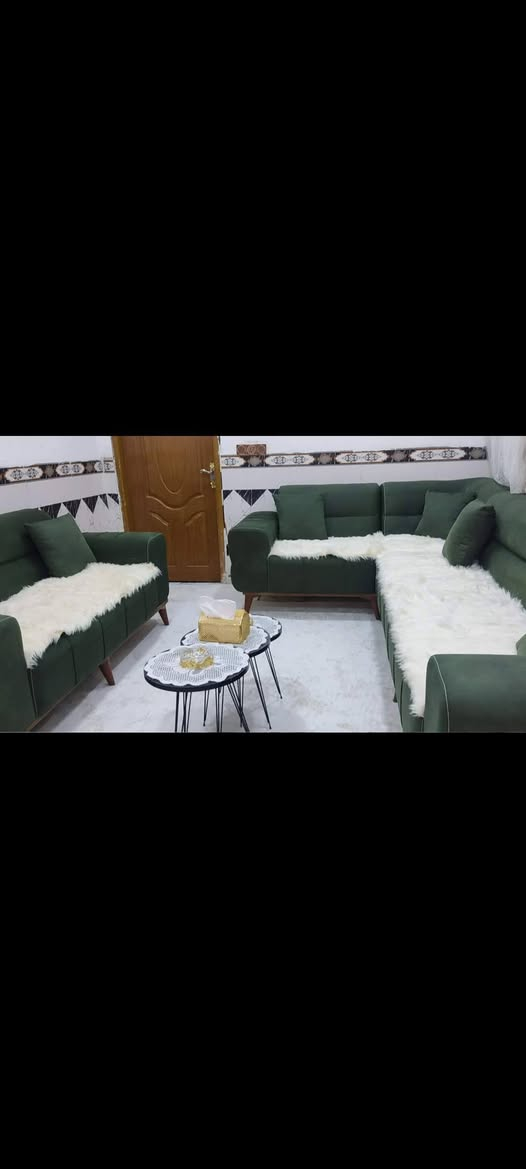 بيت للبيع ٥٠ متر طابو صرف كونكريت طابق واحد شارع مجمع بيتي خلف مول بغداد للاستفسار اكثر اتصل على هذا الرقم ***********

نص مكتوب في الصور:
- REDMI NOTE 9 PRO AI QUAD CAMERA