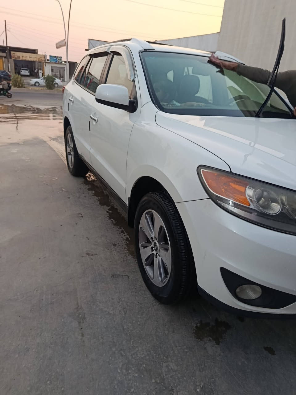 للبيع هونداي سنتافي ٦سلندر رقم بغداد لل ٢٠٢٩ باسمي استفسار***********
