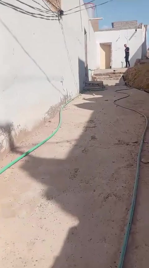 السلا م عليكم ورحمة الله وبركاته

بيت البيع فرع عدنان قناص السعر 30 وبي مجال

رقم صاحب البيت ***********

