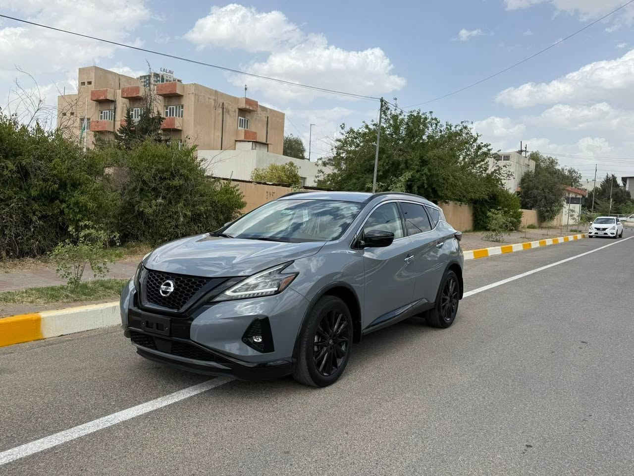 يارة : -NISSAN MURANO SV AWD MIDNIGHT 
مودیل: ٢٠٢٣
ماشية:- 40 الف
محرك:- ٦ سلند  ٣.٥ 
مواصفات :-SV midnight 4x4
حادث : بس واحد جاملغ شویە pdr  بدون دواخل
ايرباك ١٠٠/١٠٠ سليمة
ملاحظة :  رقم شاصي صور حادث منشور  
سعر :- ١٥٢٠٠$

5N1AZ2BS7PC119074
مكان سيارة : اربيل 
تفاصيل اكثر الاتصال علی ارقام التاليه 

كورك : ***********
اسيا : ***********
