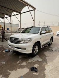لاندكروزر VXR • ٢٠٠٩ • ٨ سلندر