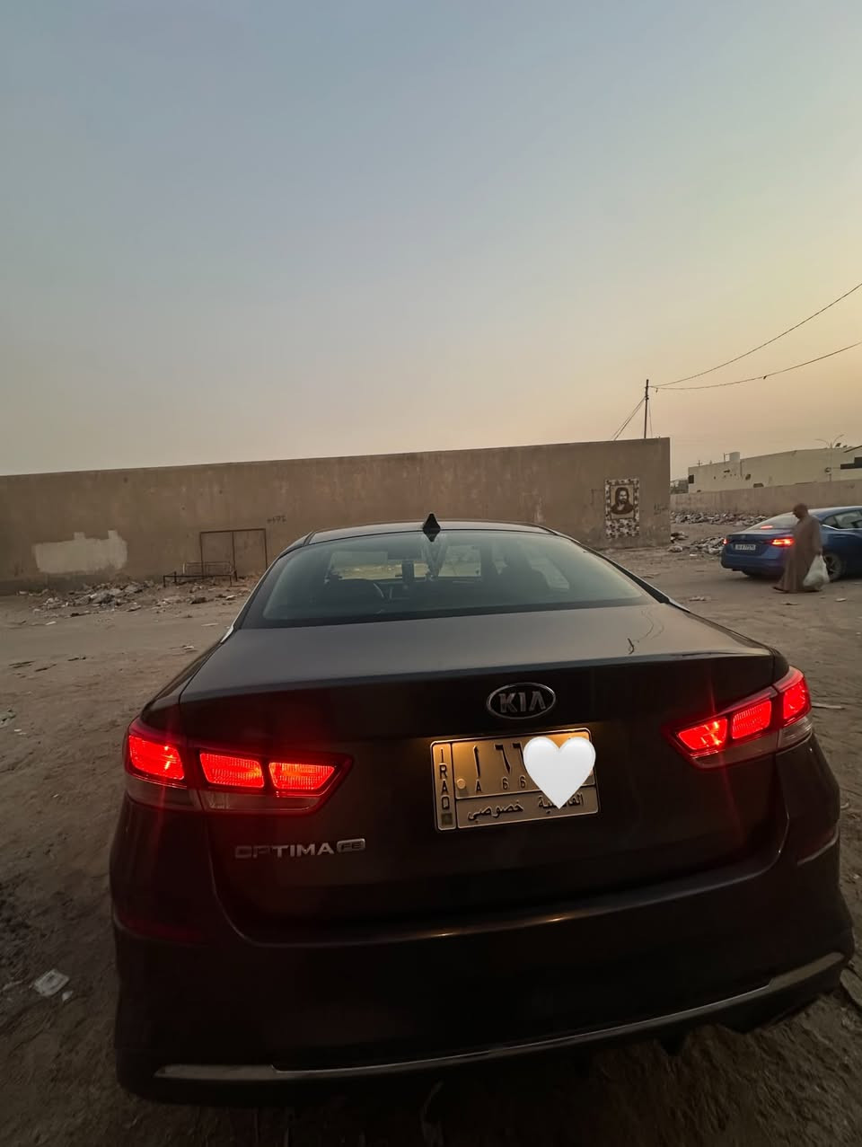 السلام عليكم
كيا اوبتيما 2019 رقمها قادسية امريكي (كلين تايتل) بدون حادث 
السيارة جديدة بمعنى الكلمة وحرة. 

مكاني الديوانية المركز 

السيارة لونها فيلي مايل للسواد 
رادارات وحساسات وكاميرا كلشي بيها حلو ومرتب 
وماشية 70 الف بس. 

***********
